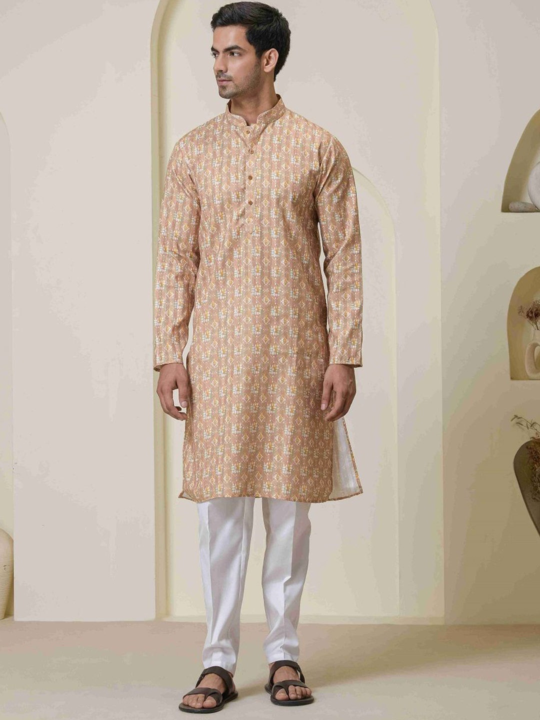 

Satwaa Floral Printed Mandarin Collar Pure Cotton Straight Kurta, Mustard