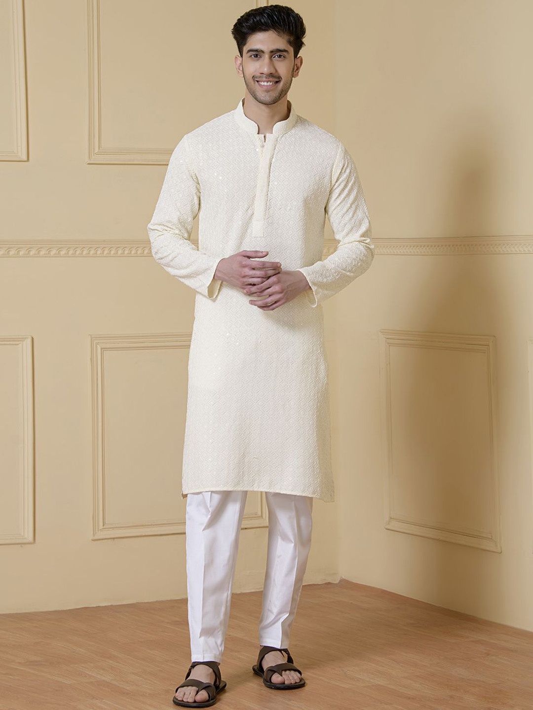 Satwaa Floral Embroidered Mandarin Collar Chikankari Straight Kurta, Off white