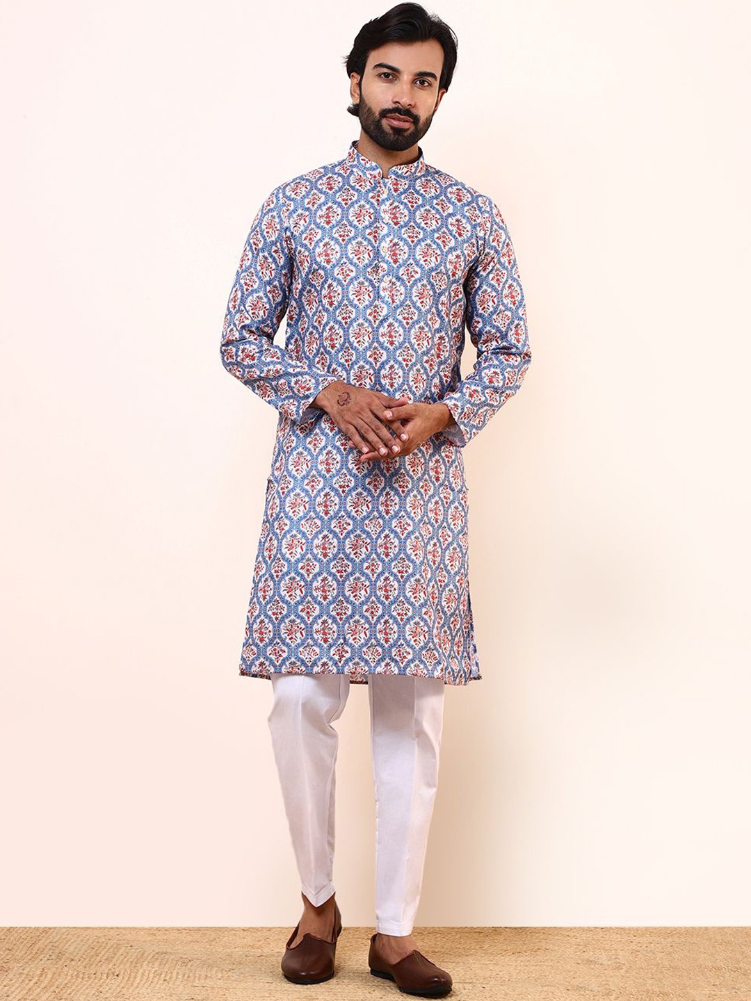 

Satwaa Floral Printed Mandarin Collar Cotton Straight Kurta, Blue