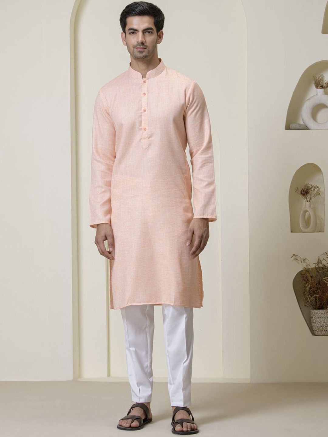 

Satwaa Woven Design Mandarin Collar Linen Straight Kurta, Pink