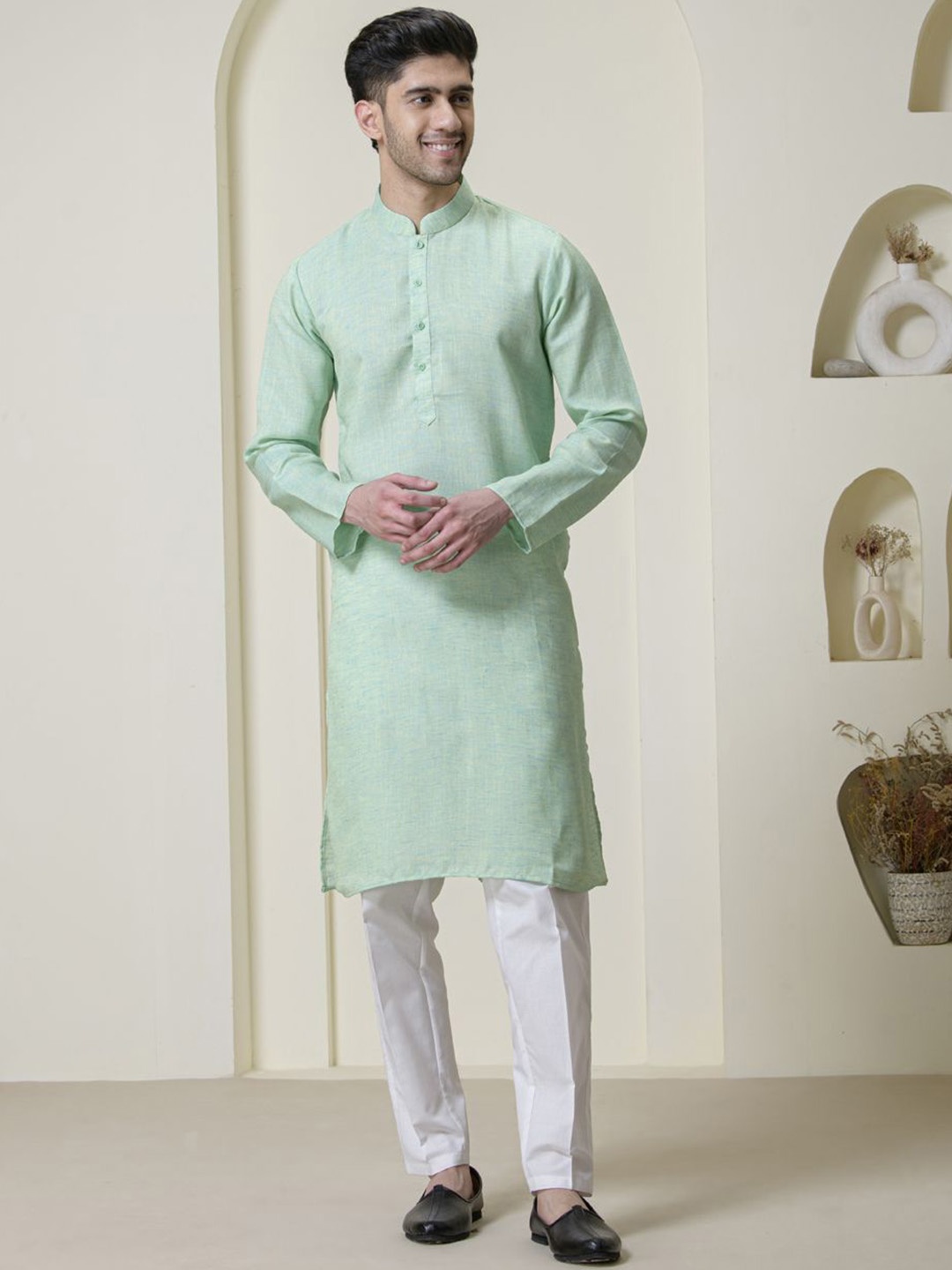 

Satwaa Mandarin Collar Linen Straight Kurta, Green