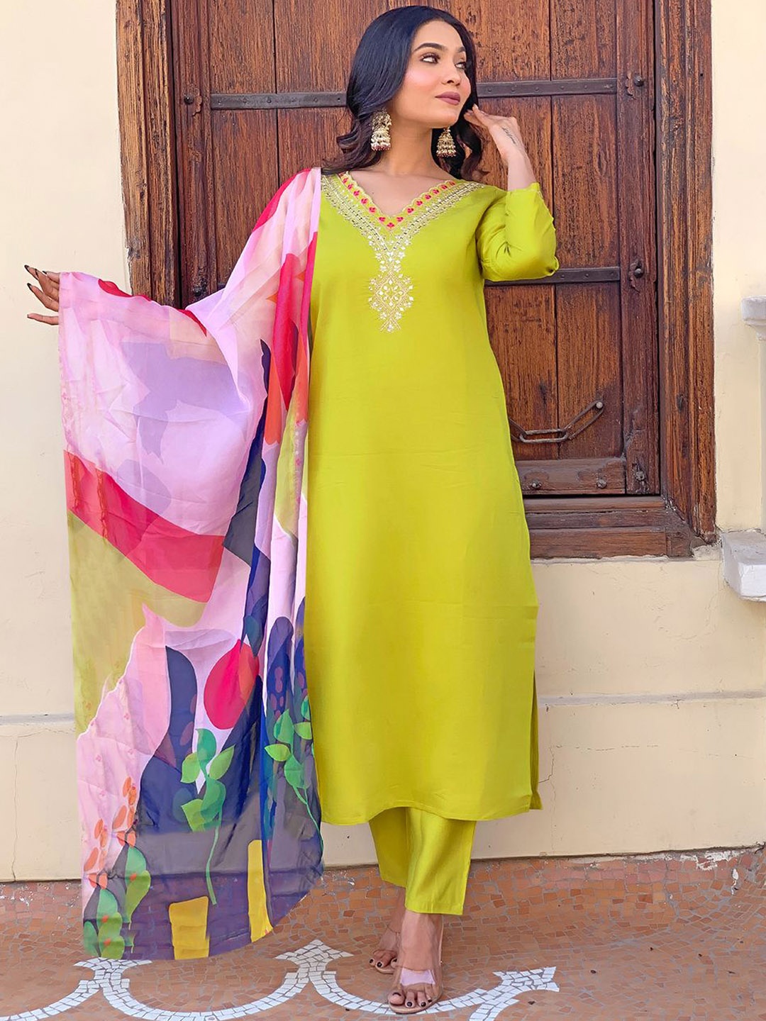 

Moda Rapido Women Floral Embroidered Regular Kurta with Trousers & With Dupatta, Lime green