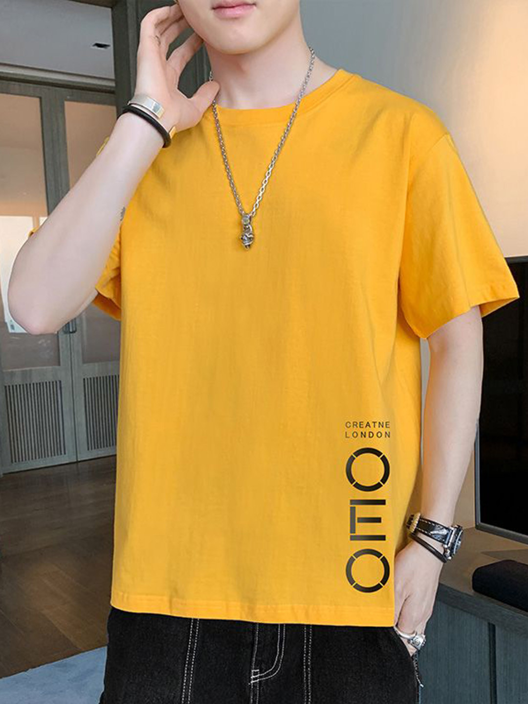 

StyleCast x Revolte Men Printed Raw Edge T-shirt, Yellow
