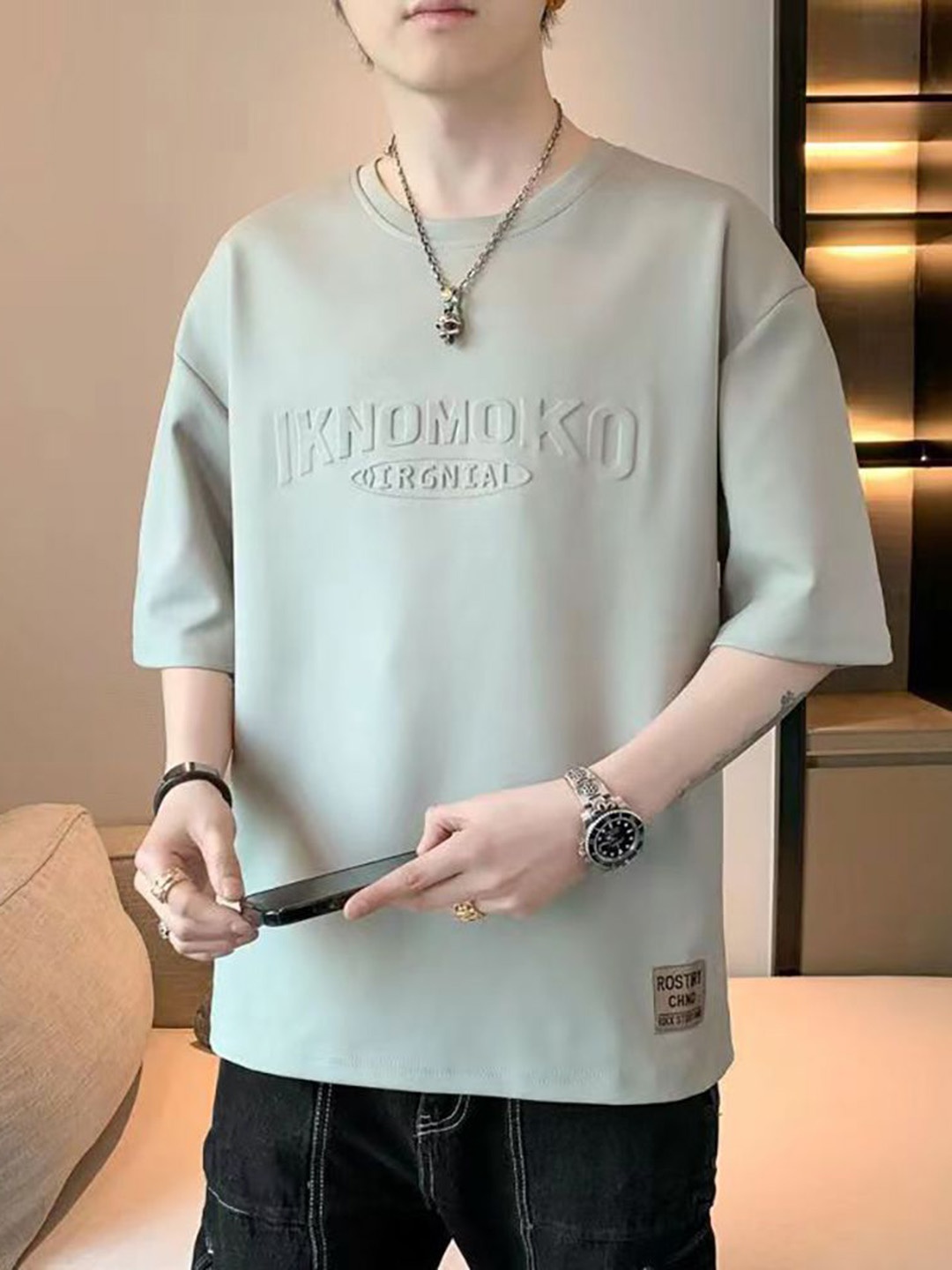 

StyleCast x Revolte Men Raw Edge T-shirt, Grey