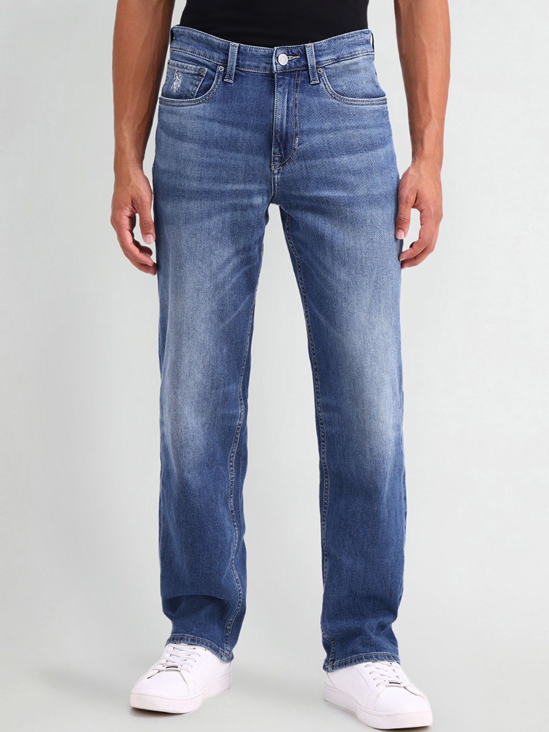 

U.S. Polo Assn. Denim Co. Men Relaxed Fit Light Fade Jeans, Blue