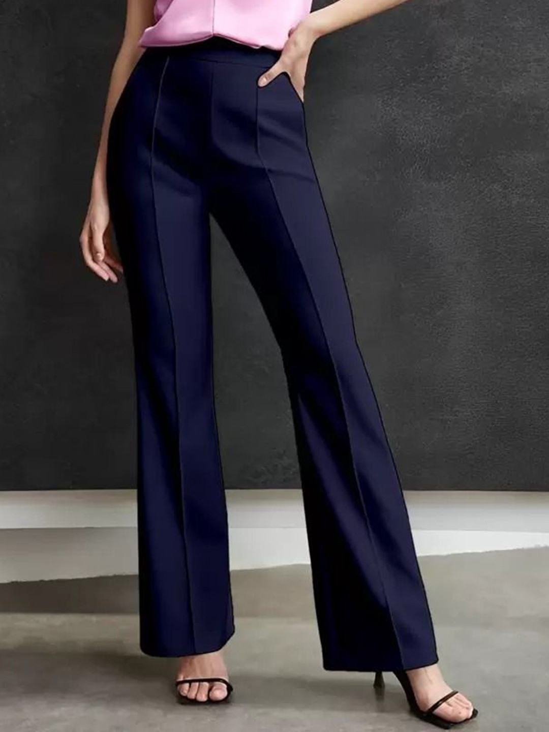 

TYKUN Women Low-Rise Trousers, Navy blue