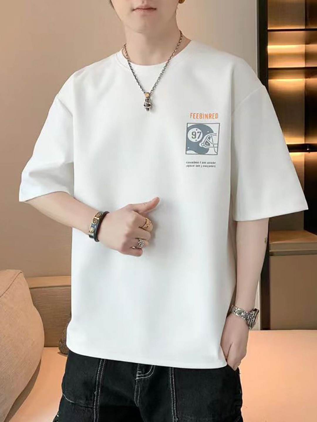 

StyleCast x Revolte Men Raw Edge T-shirt, White