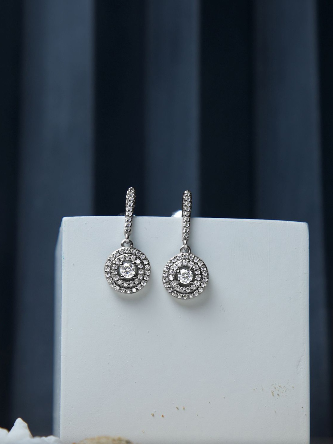 

VELVET IMPERIAL 925 Sterling Silver Silver-Plated Circular Drop Earrings