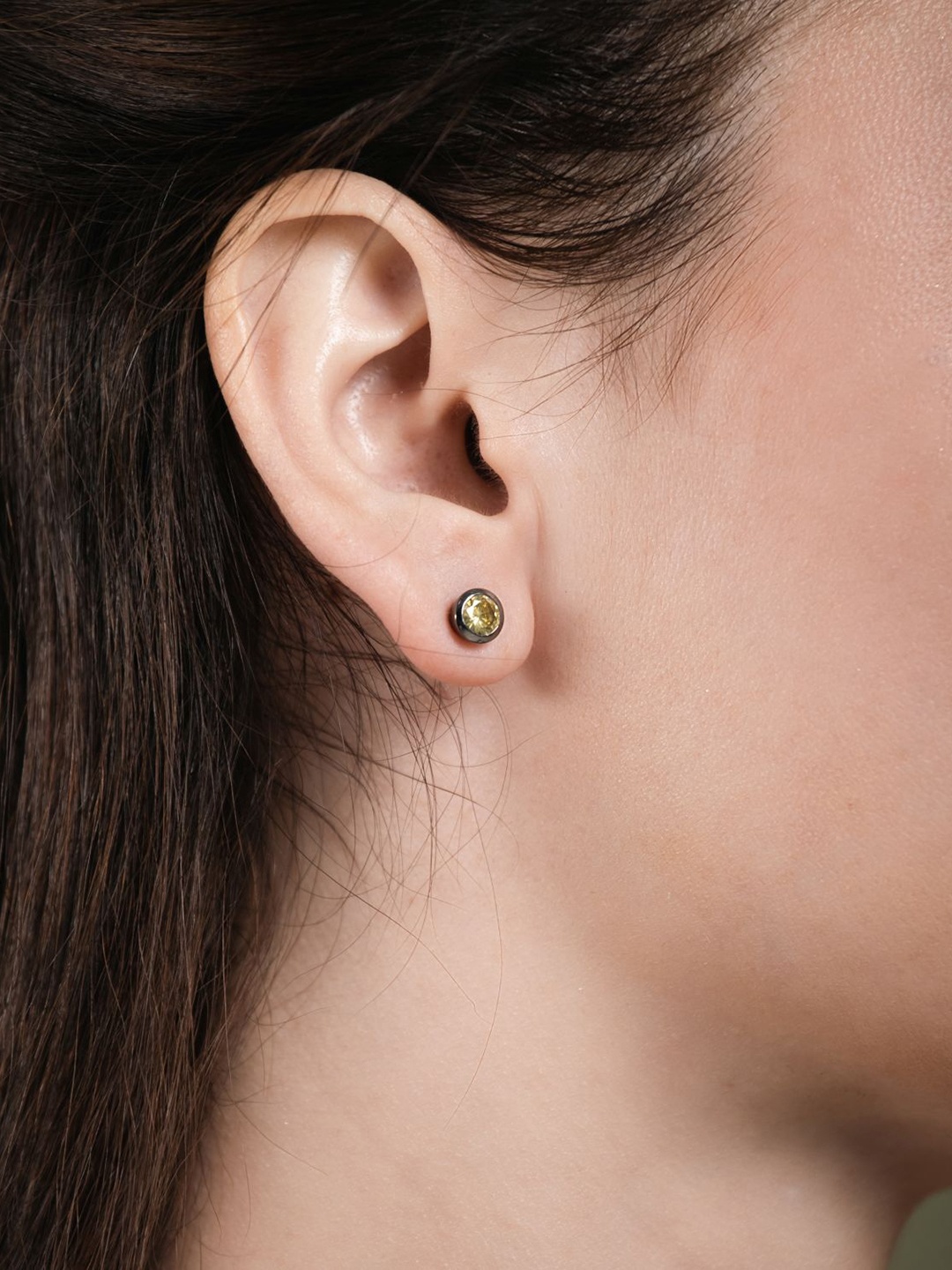 

VELVET IMPERIAL 925 Sterling Silver Rhodium-Plated Circular Studs, Yellow