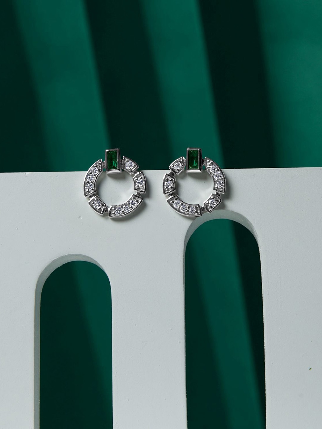 

VELVET IMPERIAL 925 Sterling Silver Silver-Plated Circular Studs
