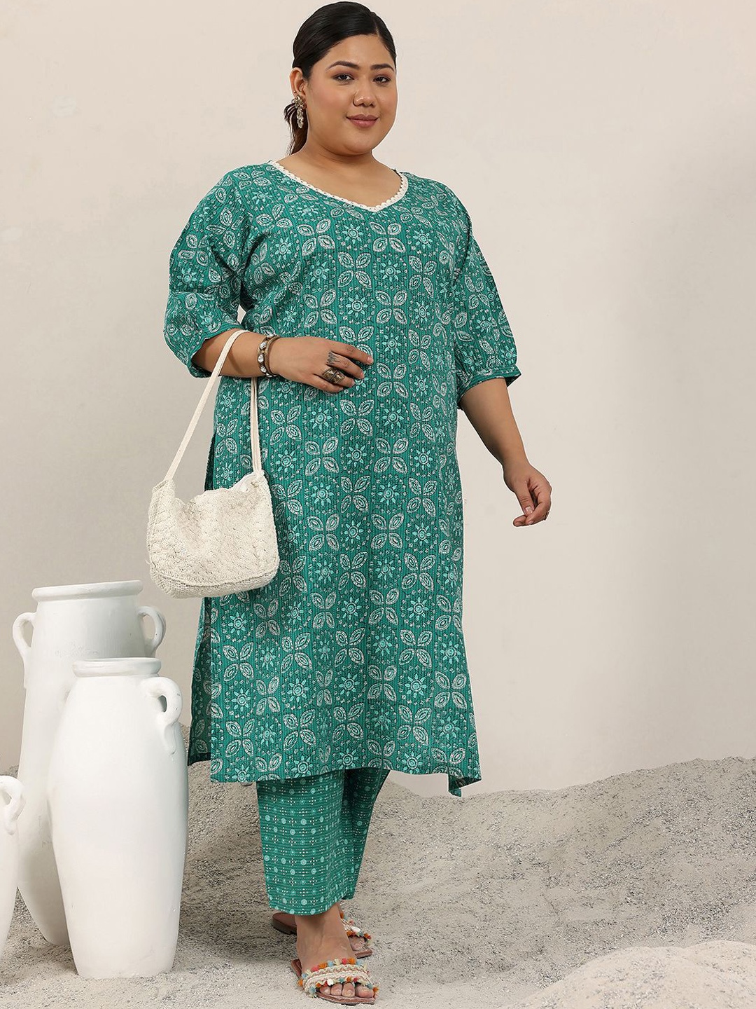 

EXTRA LOVE BY LIBAS Plus Size Floral Printed Sequinned Straight Kurta With Trousers, Teal