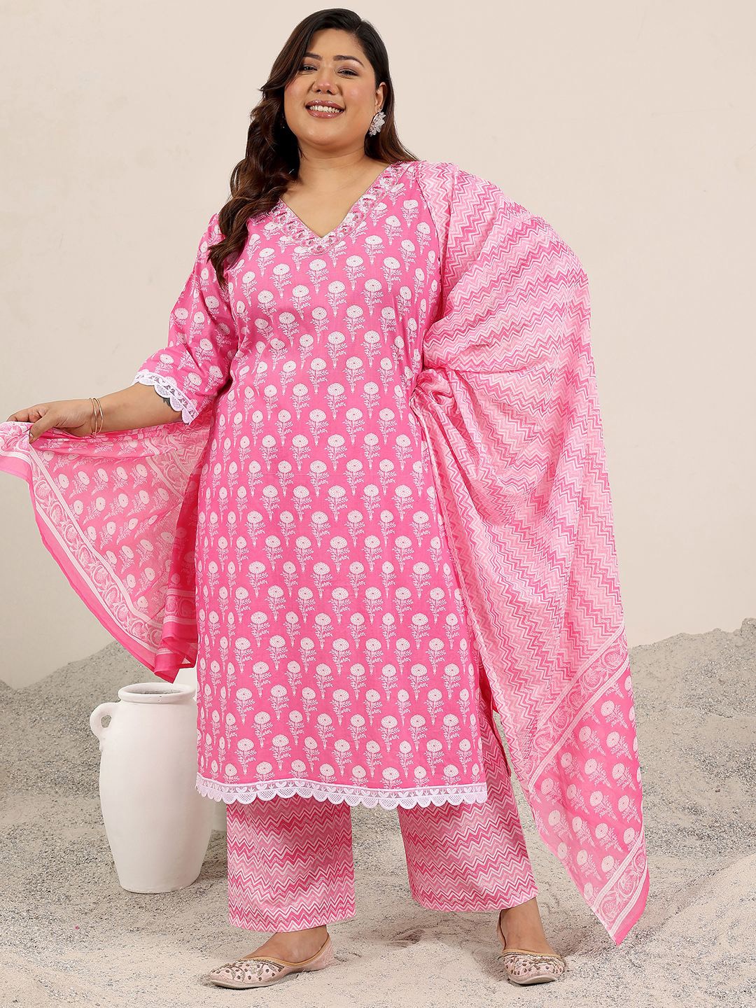 

EXTRA LOVE BY LIBAS Plus Size Floral Printed Sequinned Kurta With Trousers & Dupatta, Pink