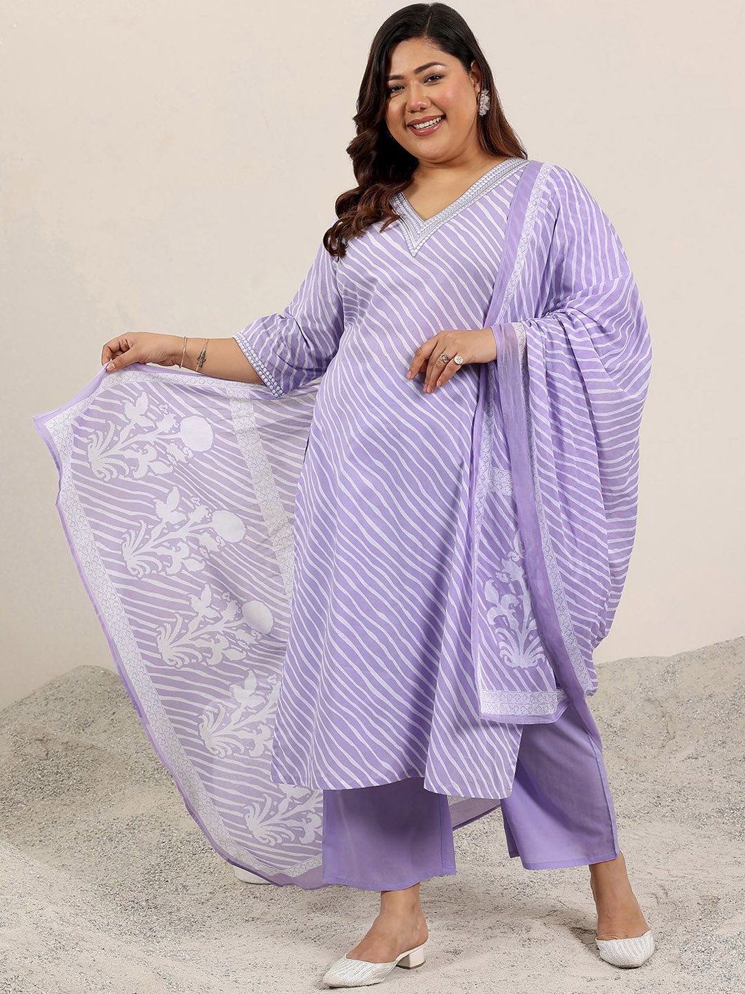 

EXTRA LOVE BY LIBAS Plus Size Leheriya Printed Straight Kurta With Trouser & Dupatta, Lavender