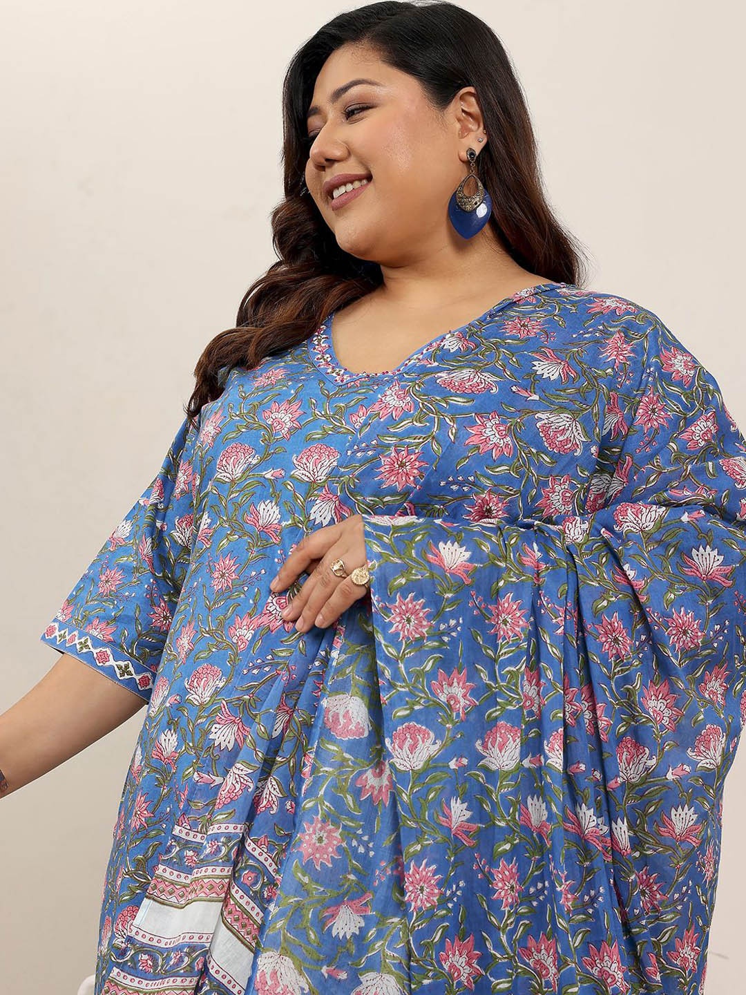 

EXTRA LOVE BY LIBAS Plus Size Floral Printed Beads & Stones Kurta With Salwar & Dupatta, Blue