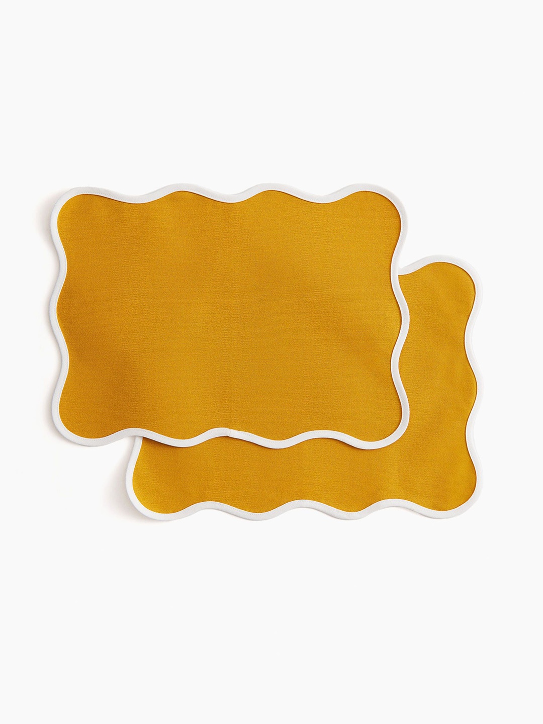 

H&M Yellow 2-Pack Wipeable Place Mats