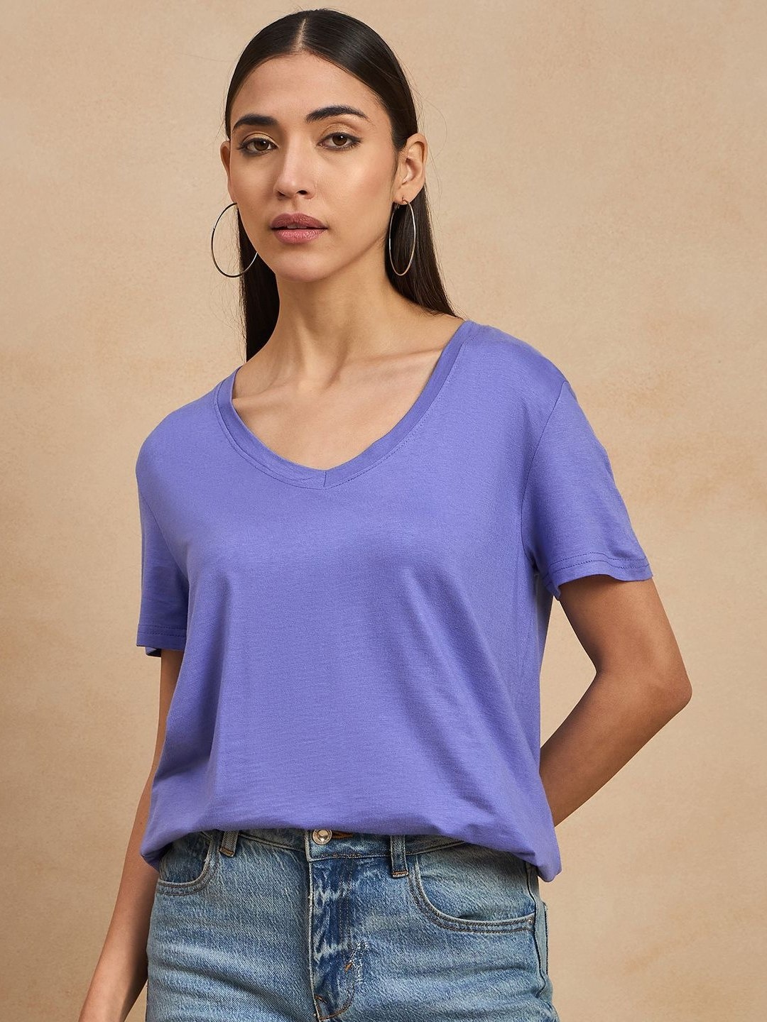 COLOR CAPITAL Women V-Neck Extended Sleeves Pockets T-shirt, Purple