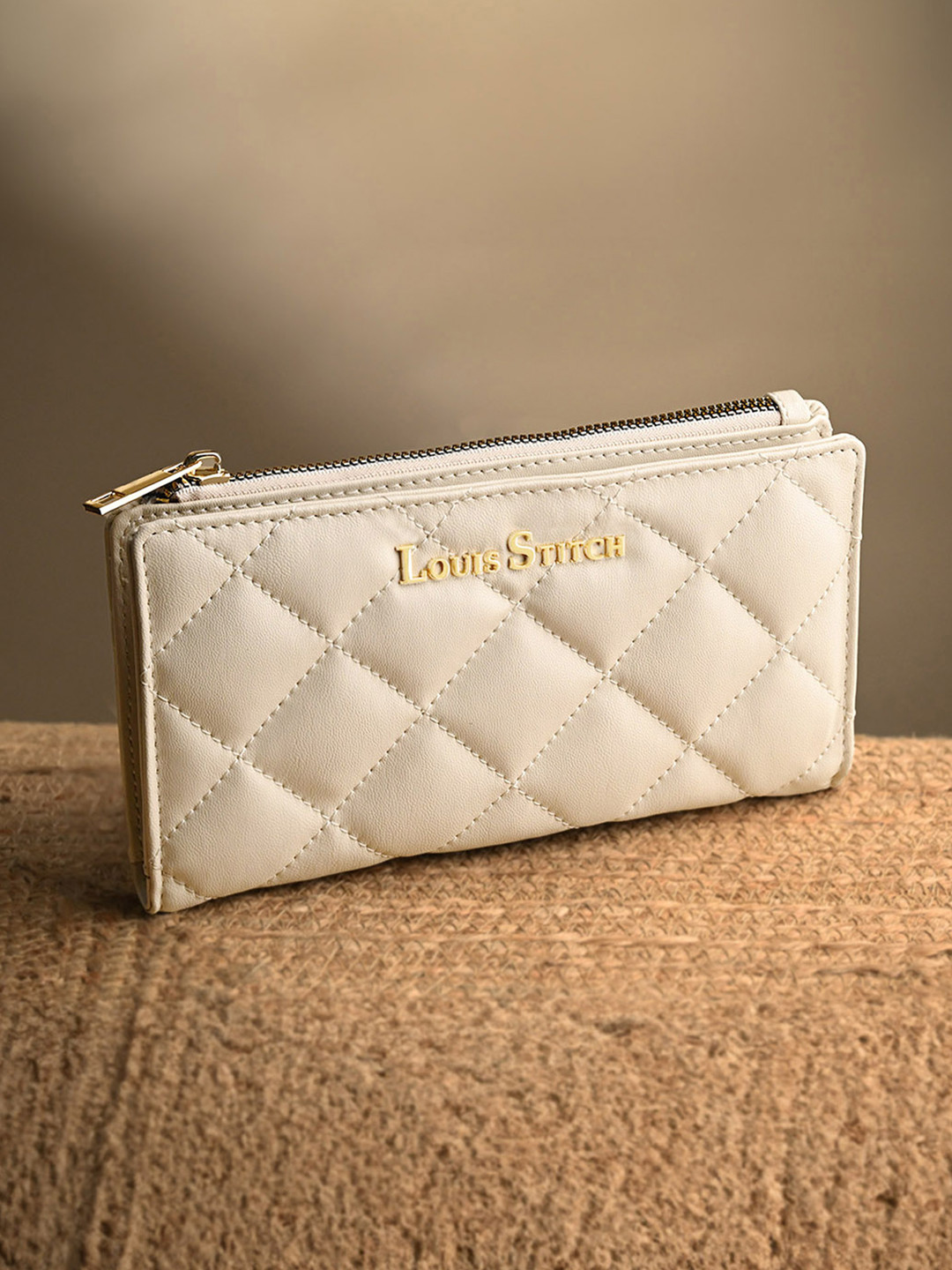 

LOUIS STITCH Women Beige Snap Button Closure Clutch Purse