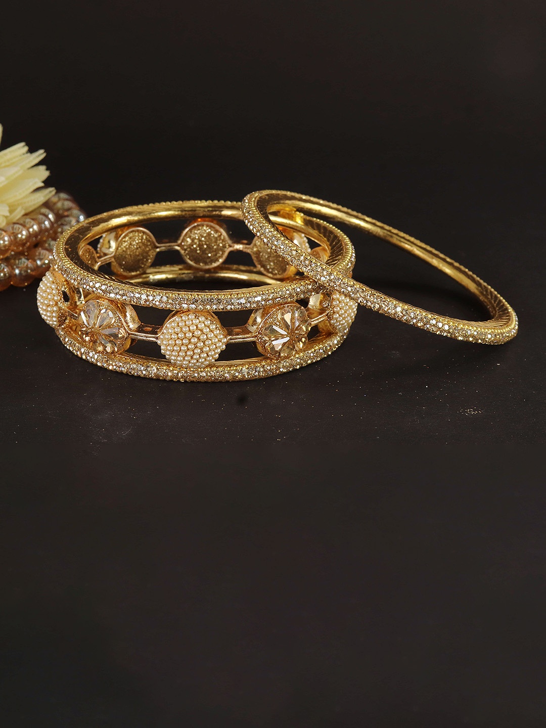 

ZULKA Pack of 6 Zircon Diamond & Kundan Stones Bangles, Gold