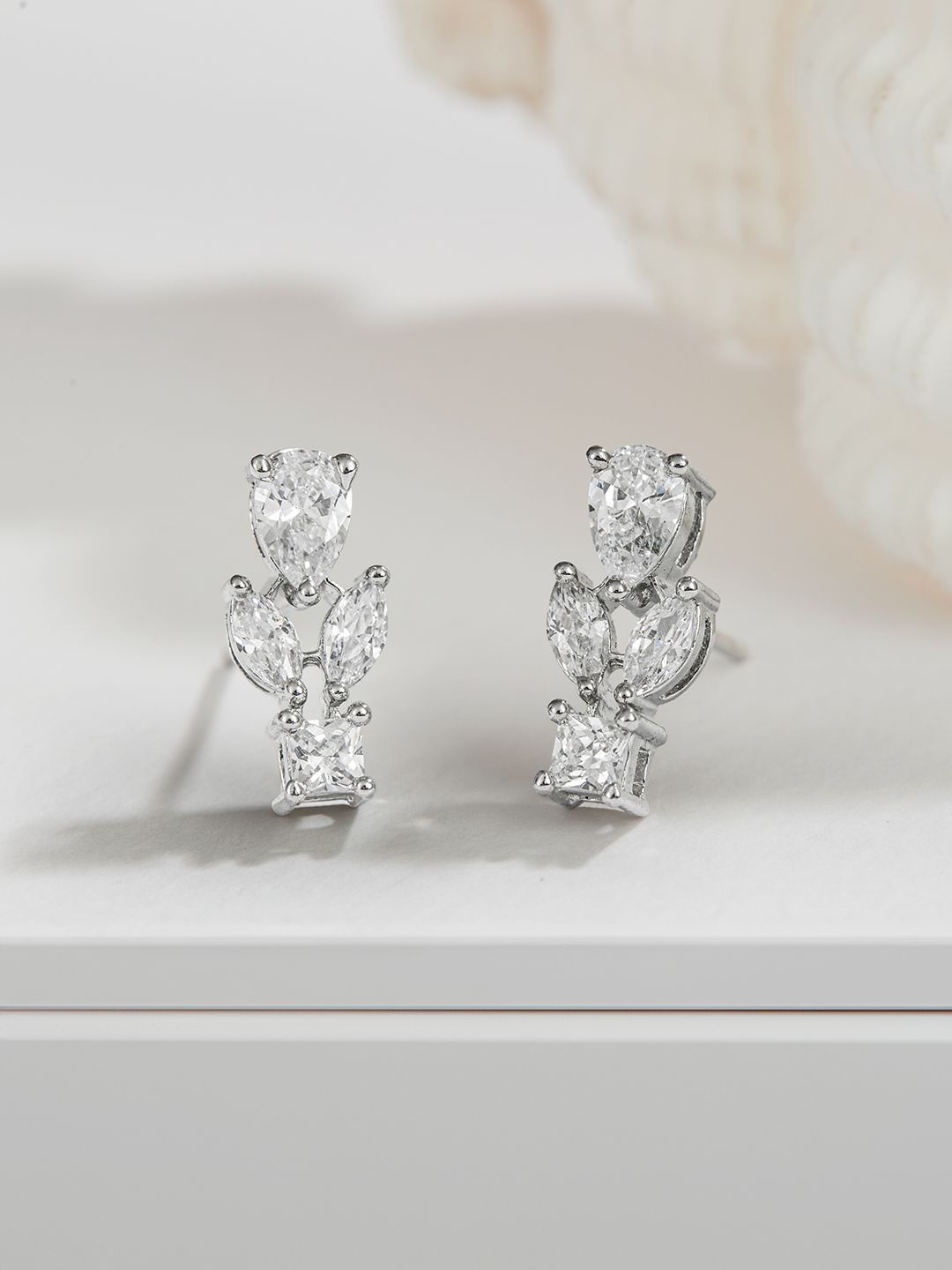

SARAF SILVERETZ 925 Sterling Silver Classic Drop Earrings