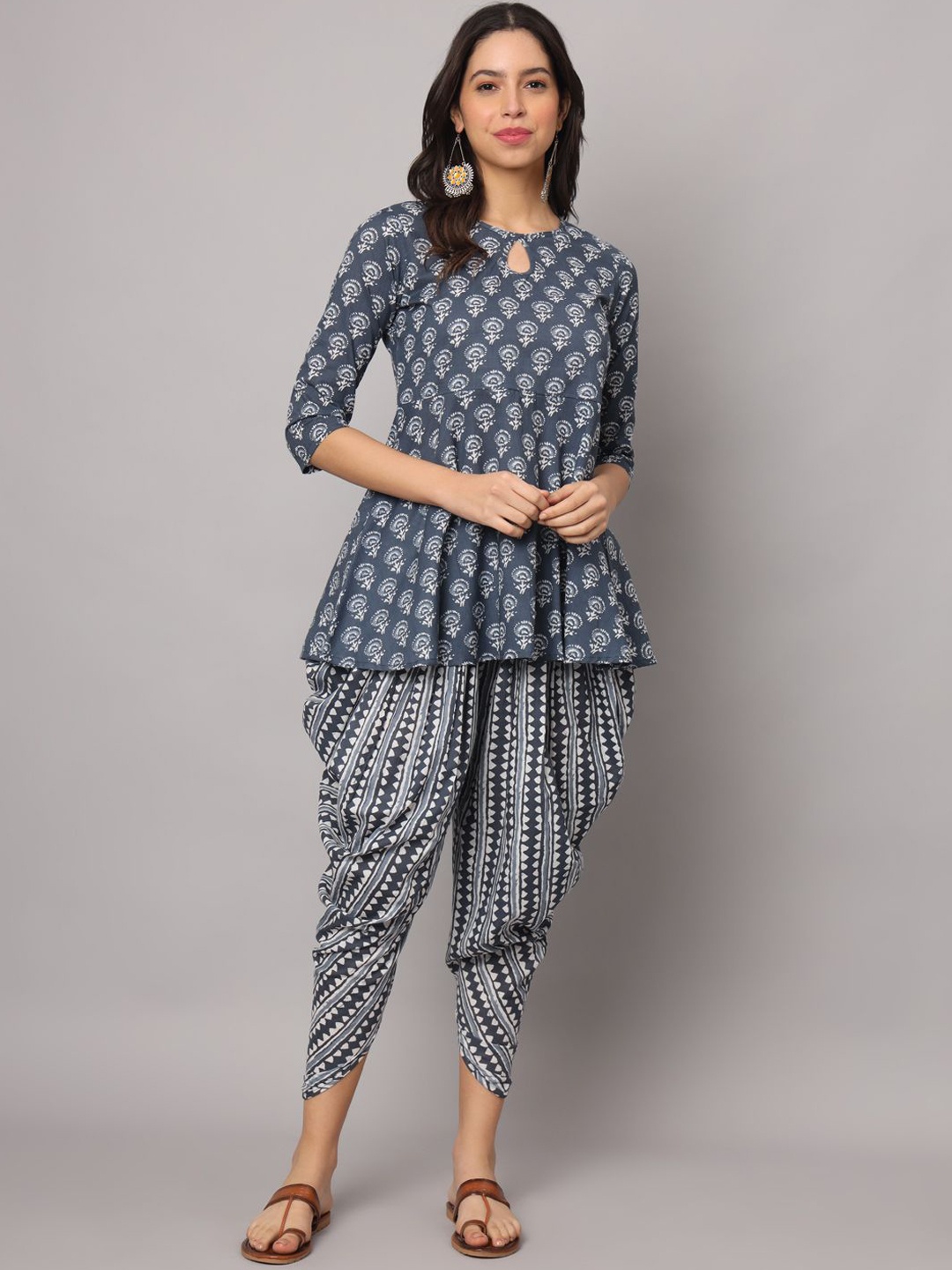 

SUBAGI FASHION Floral Printed Keyhole Neck Pure Cotton Anarkali Kurti With Dhoti Pants, Grey