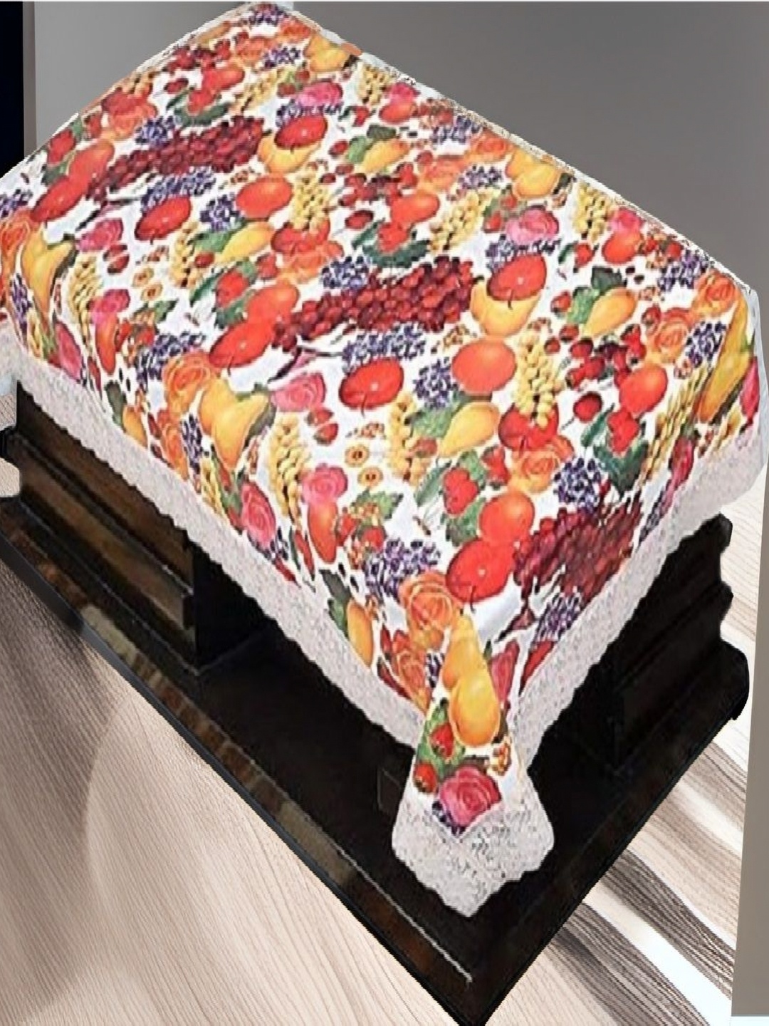 

REVEXO White & Yellow Fruit Printed Rectangle 4-Seater Table Covers