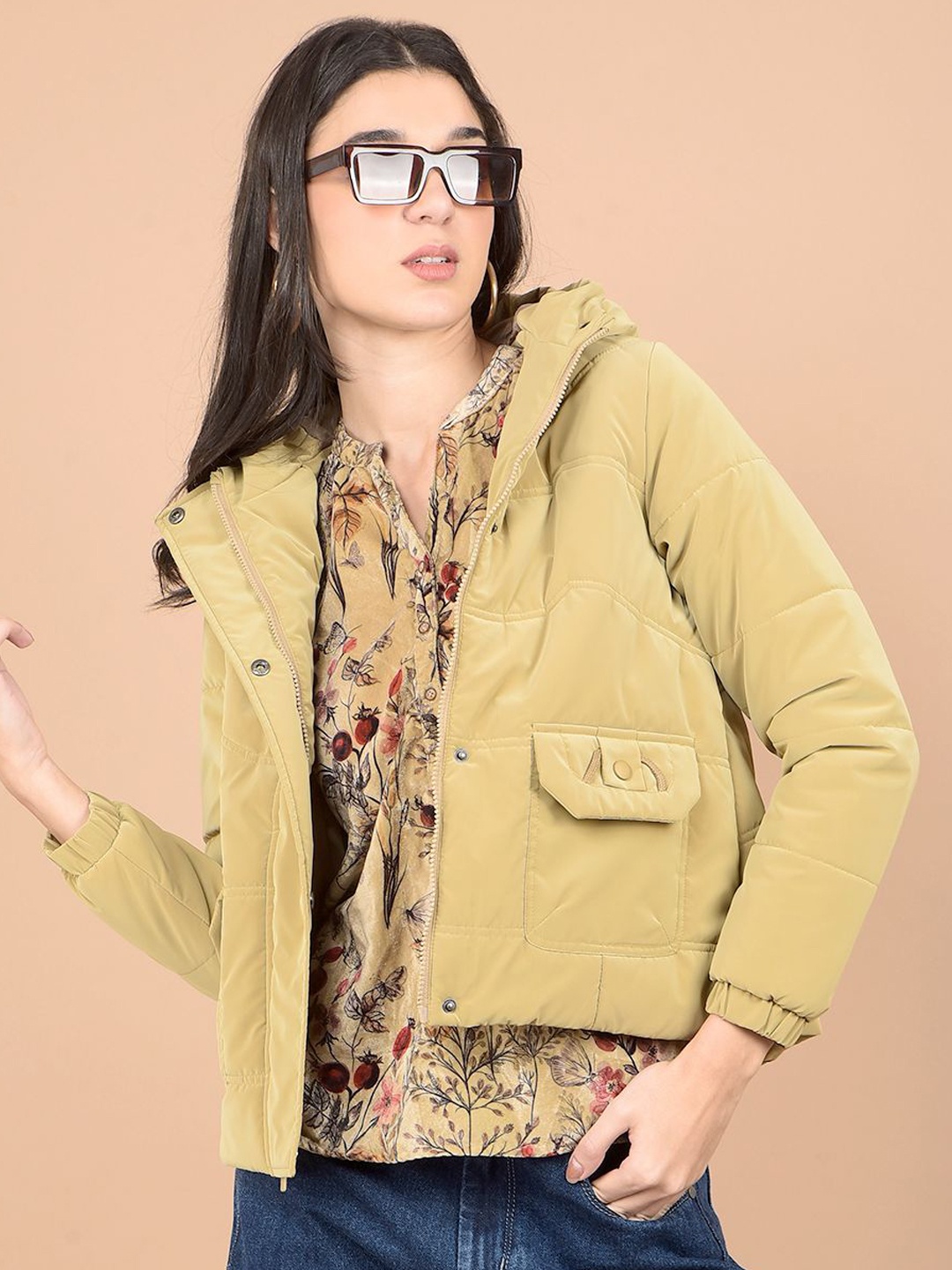 

Crimsoune Club Women Hooded Solid Casual Lightweight Padded Jacket, Green