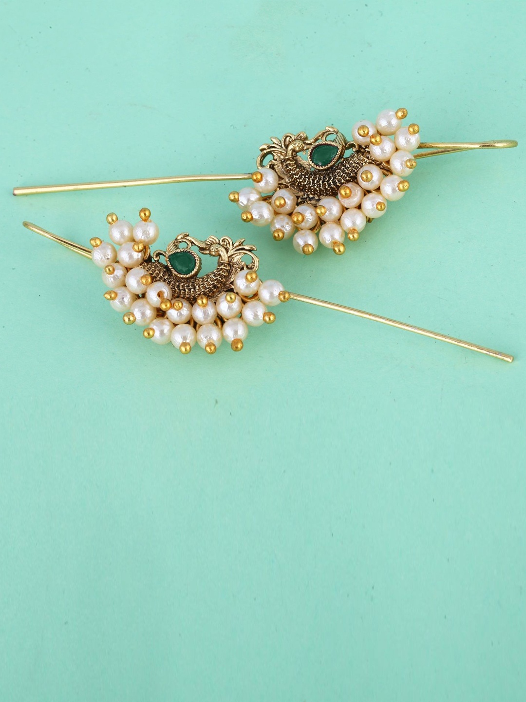 

Vighnaharta Gold-Plated Pearls Beaded Contemporary Ear Cuff Earrings