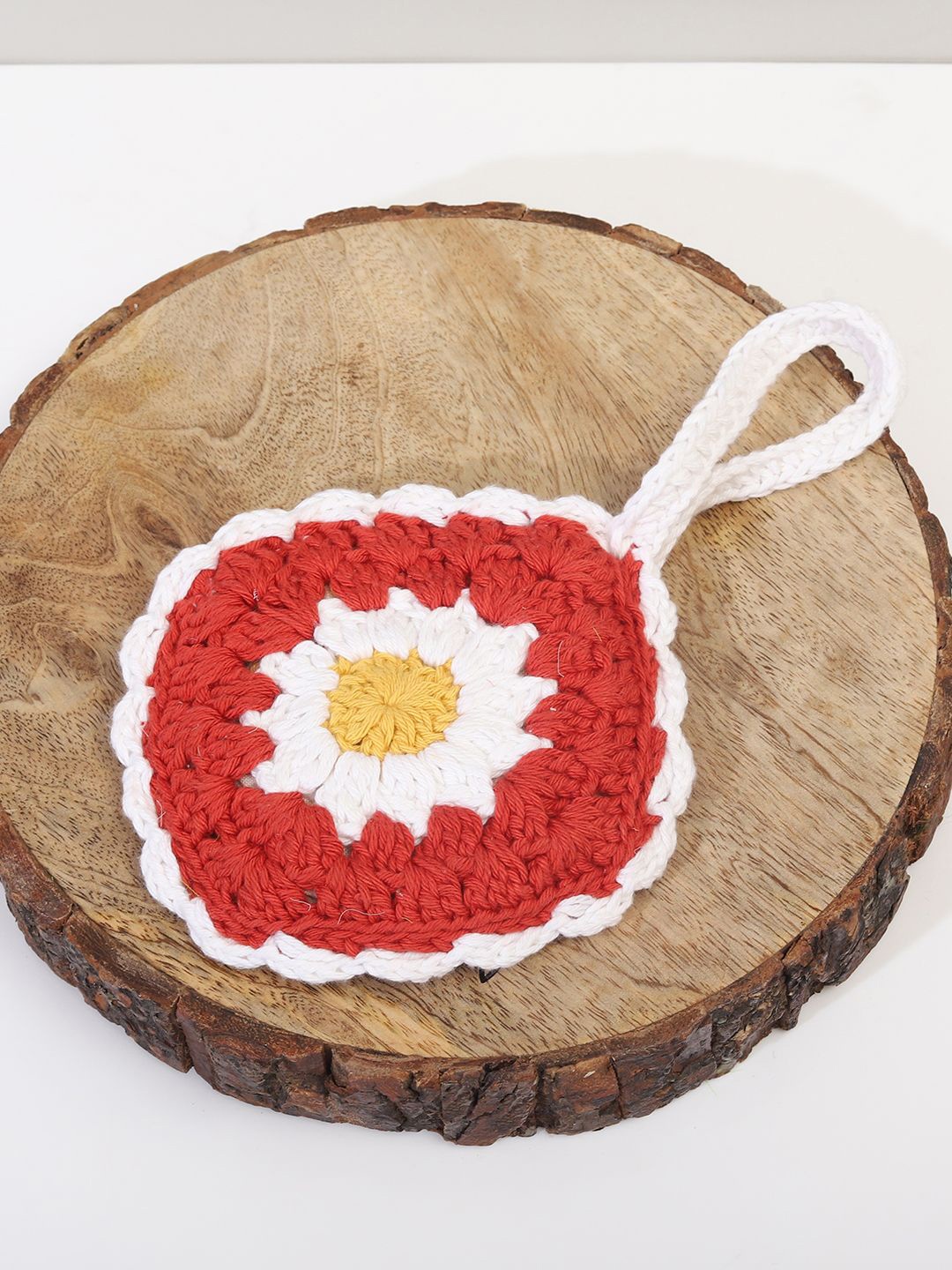 

ITIHASIKALA Floral Structured Hobo Bag, Red