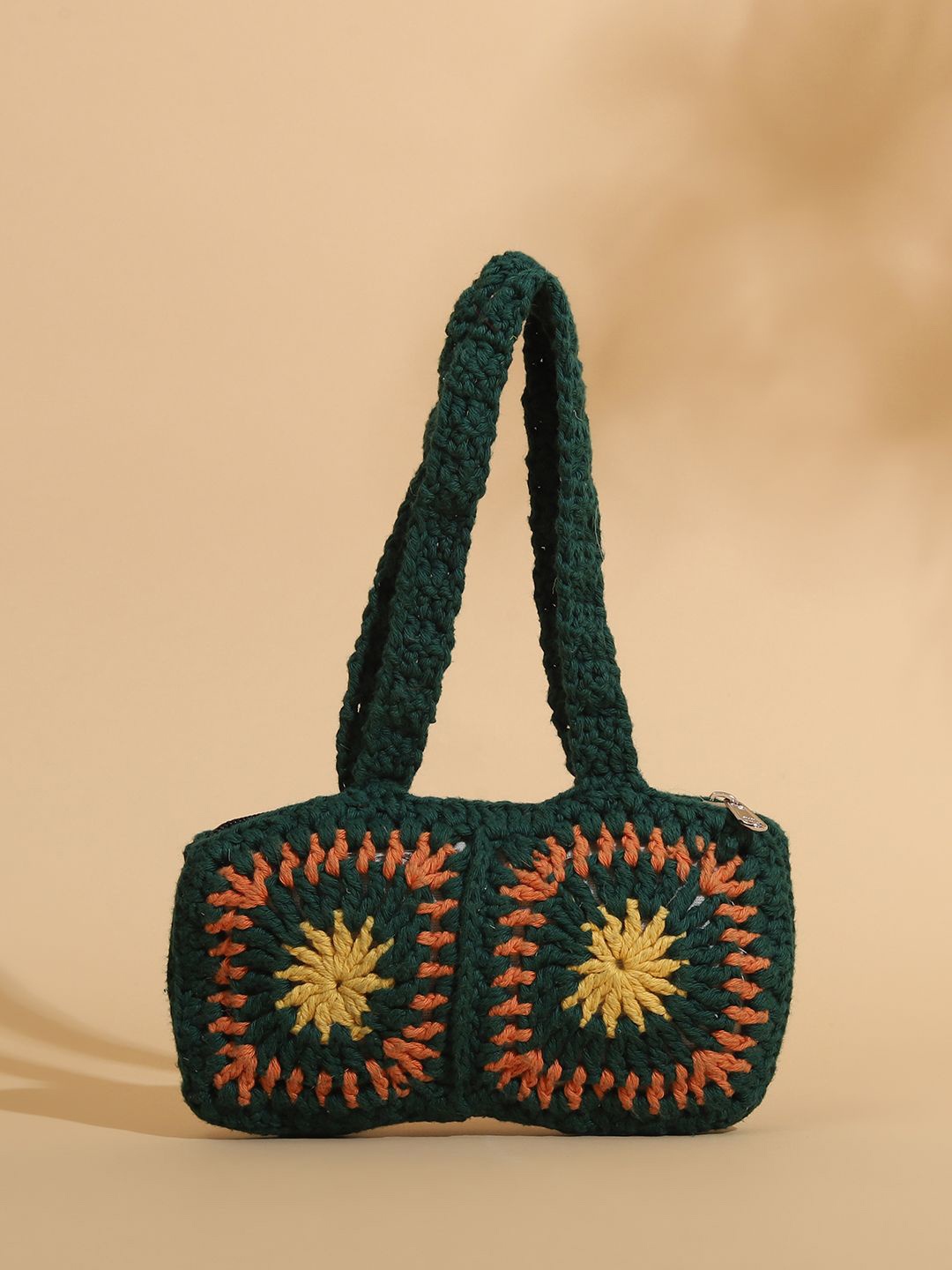 

ITIHASIKALA Structured Handheld Bag, Green