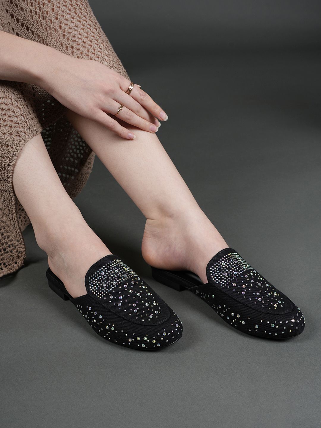 

Lavie Women Embellished Mules Flats, Black