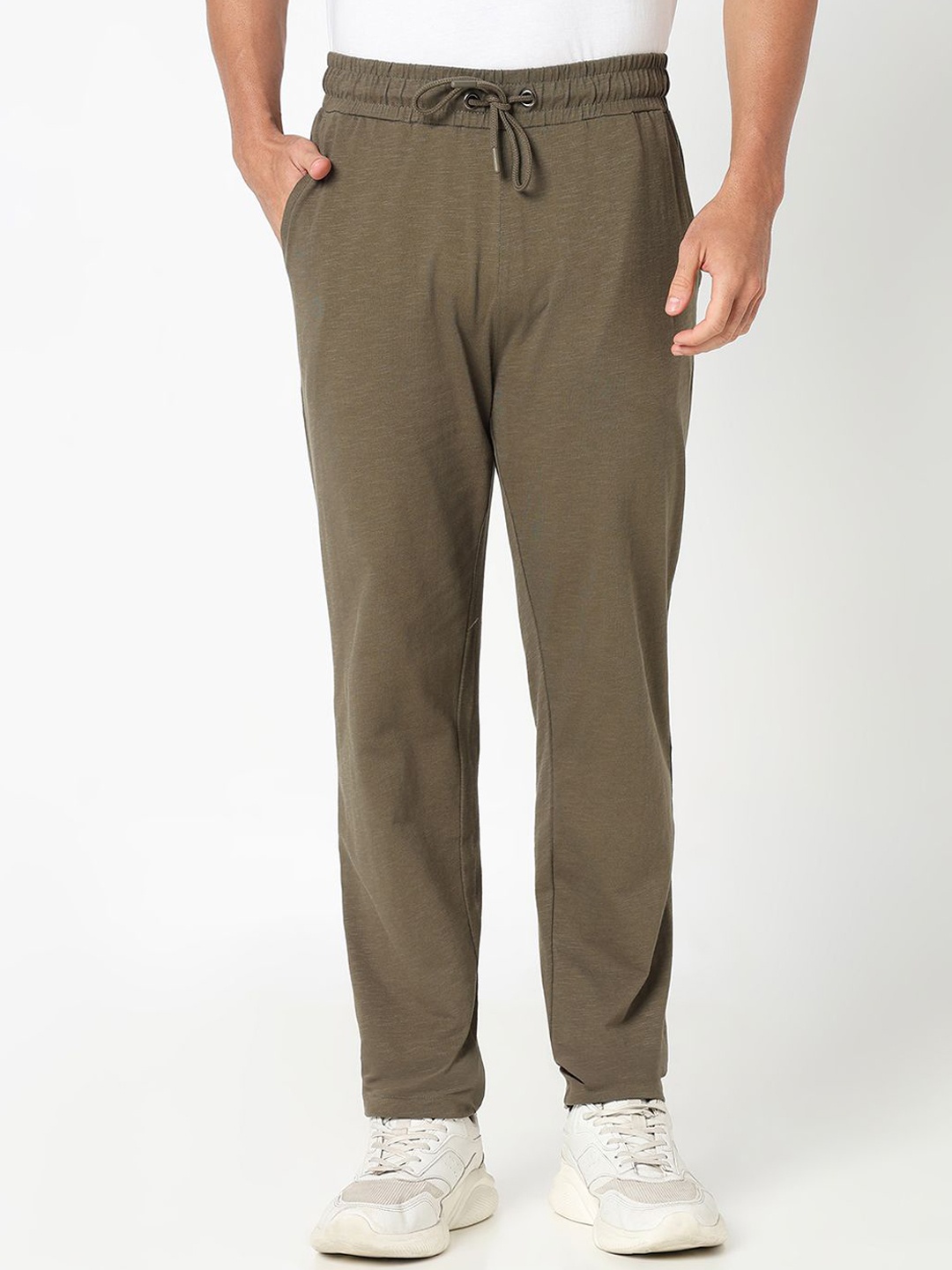 

R&B Men Cotton Mid Rise Track Pants, Olive
