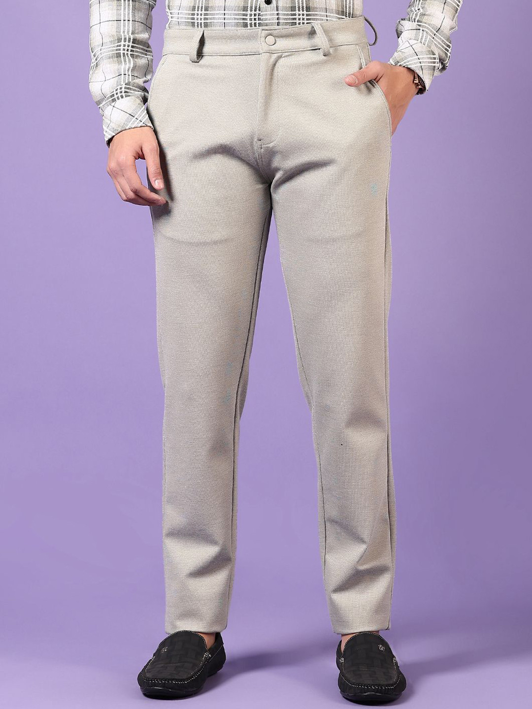 

V-Mart Men Regular Fit Chinos Trousers, Grey