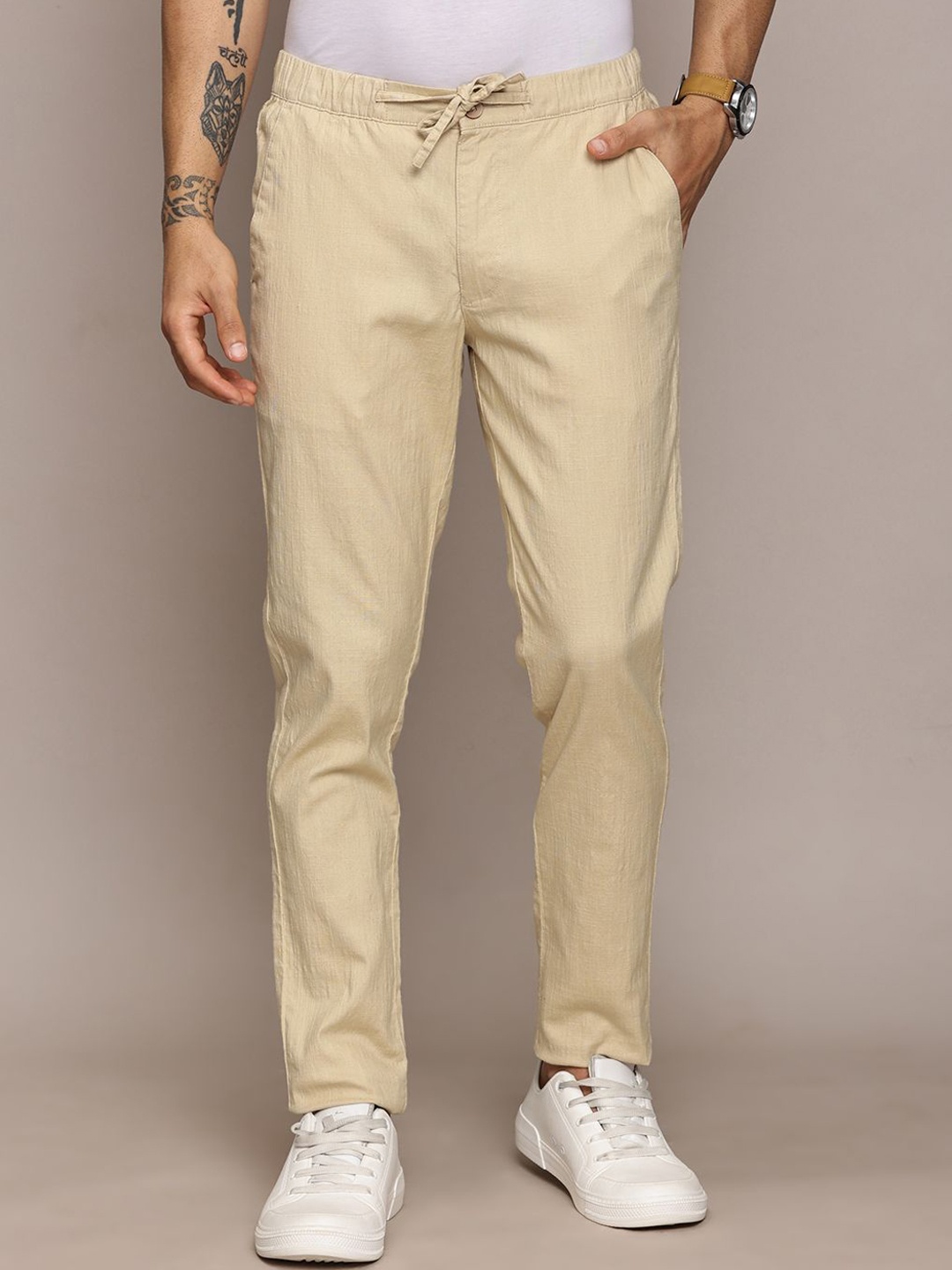 

French Connection Men Smart Slim Fit Easy Wash Cargos Trousers, Beige