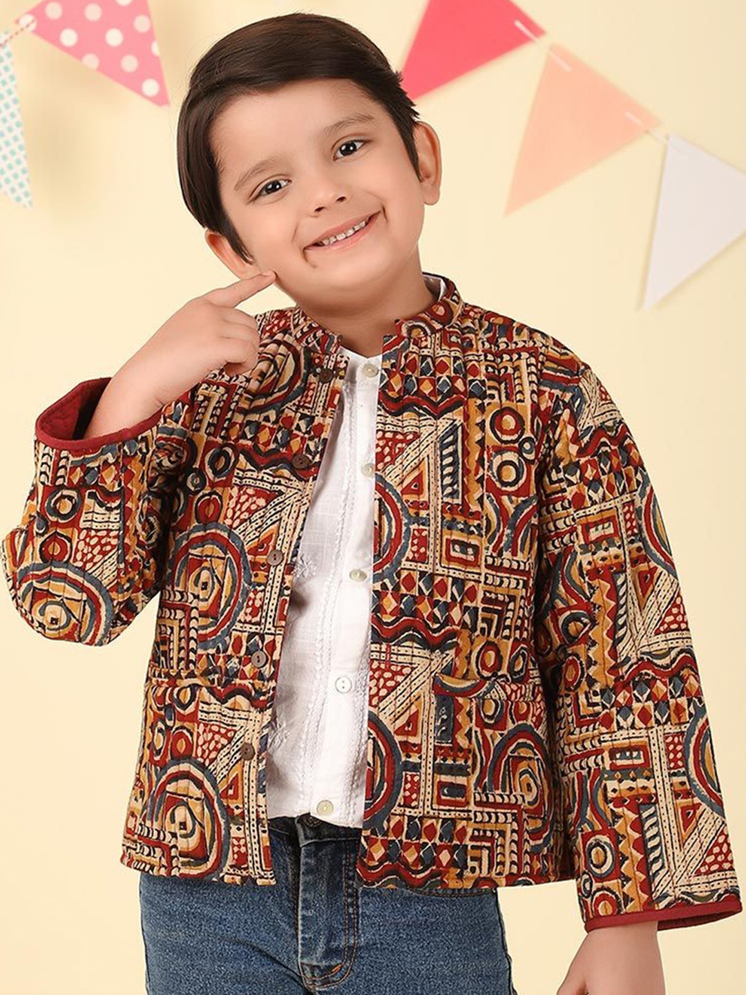 

Fabindia Boys Mandarin Collar Abstract Printed Cotton Casual Tailored Jacket, Red