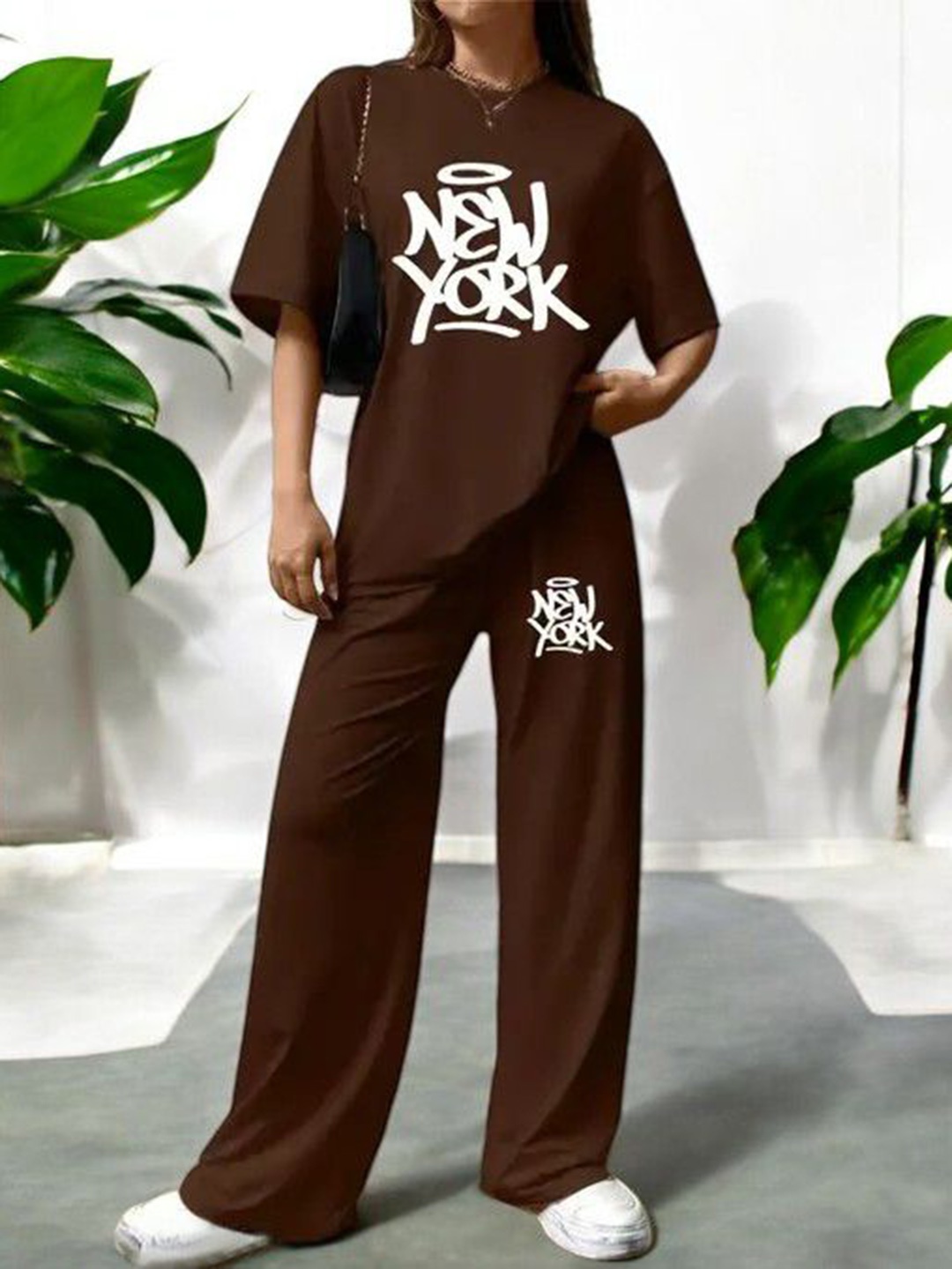 

My Swag Typography Printed Round Neck T-Shirt With Trousers, Brown