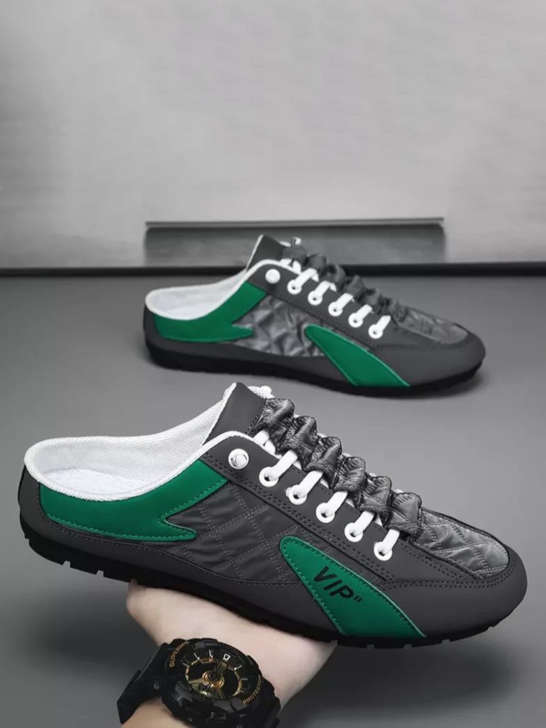 

RDXO Men Round Toe Slip-On Sneakers, Green