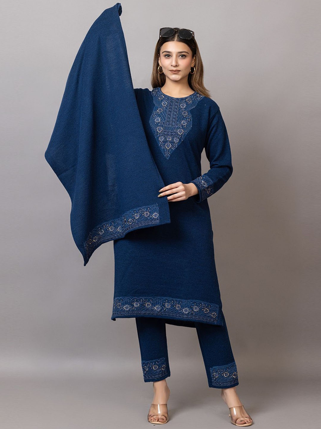 

Wool's Kart Floral Embroidered Thread Work Straight Kurta With Trouser & Dupatta, Blue