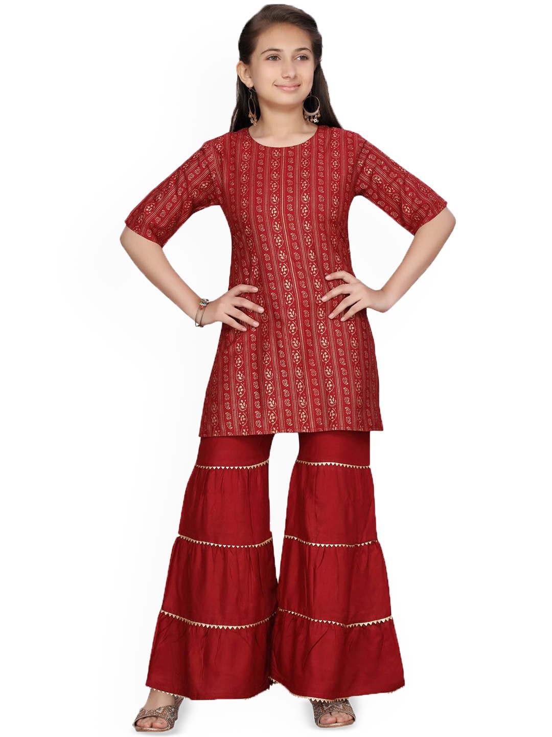 

Sangria Girls Foil Printed Round Neck Pure Cotton Straight Kurti With Sharara, Maroon