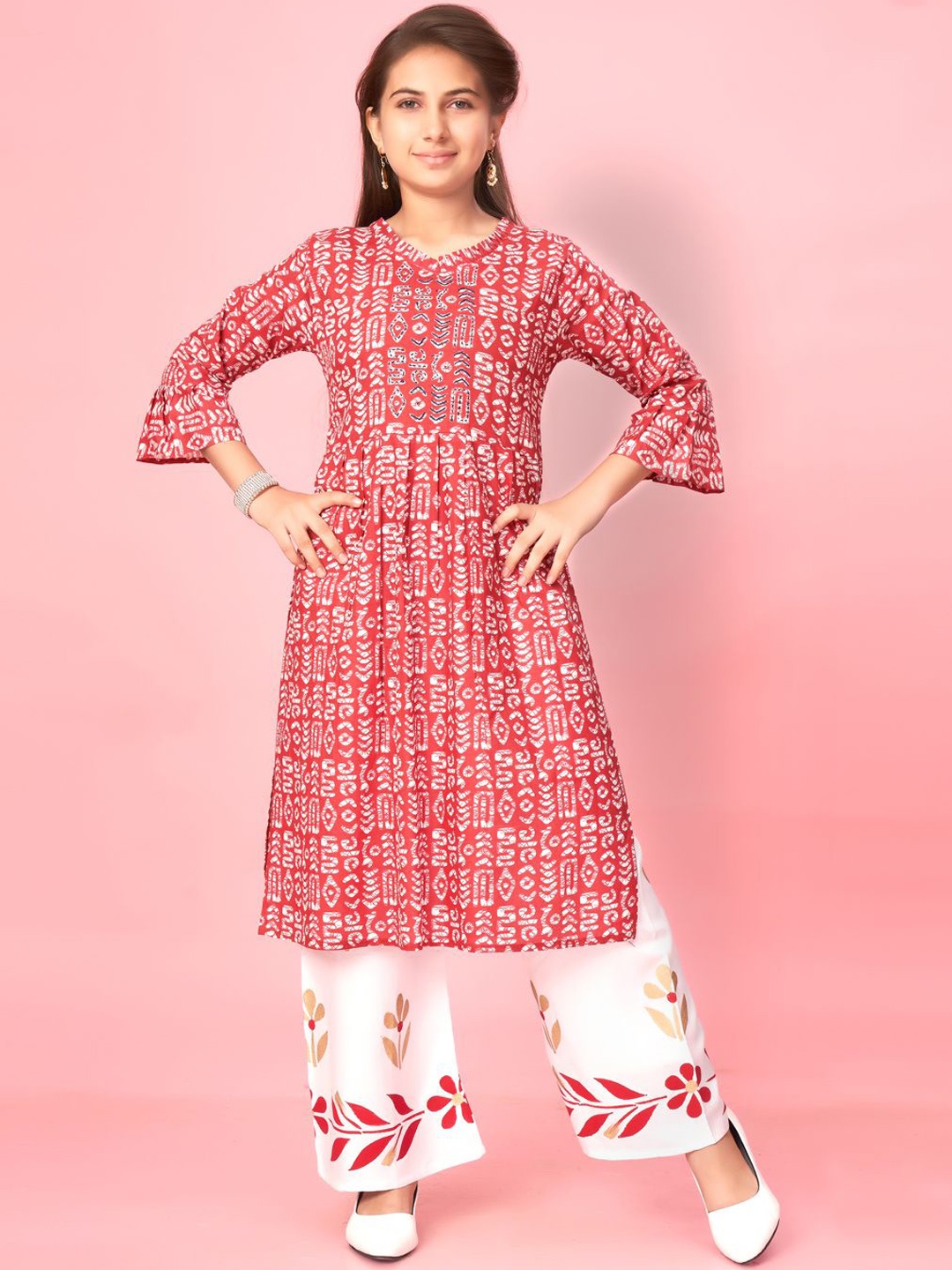 

Sangria Girls Maroon Geometric Printed Pure Cotton Kurta And Palazzo