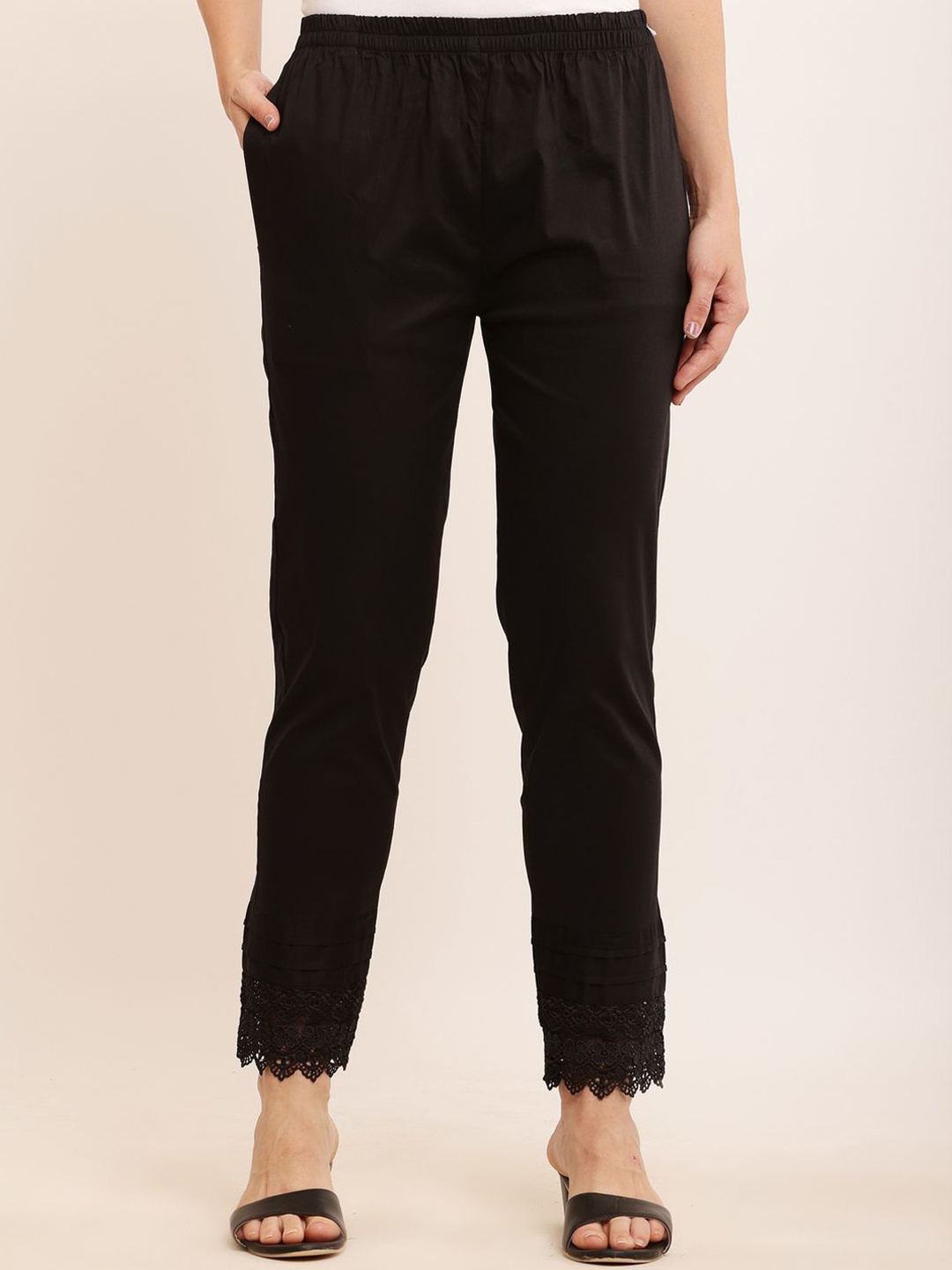 

Sellingsea Women Trousers, Black