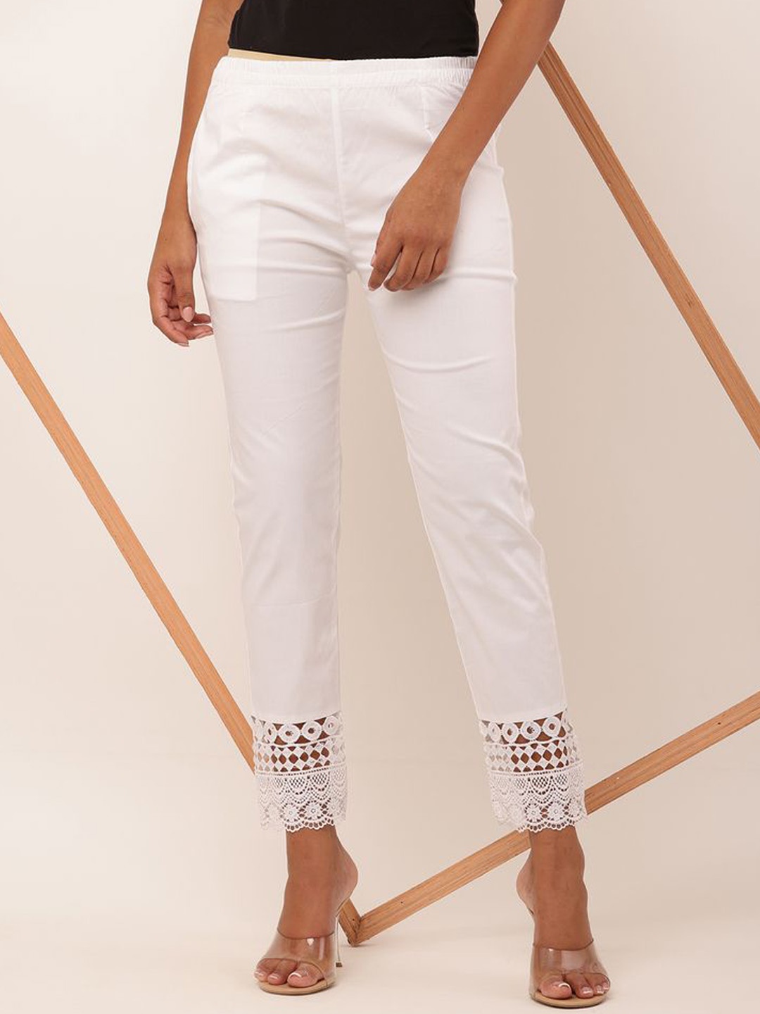 

Sellingsea Women Trousers, White