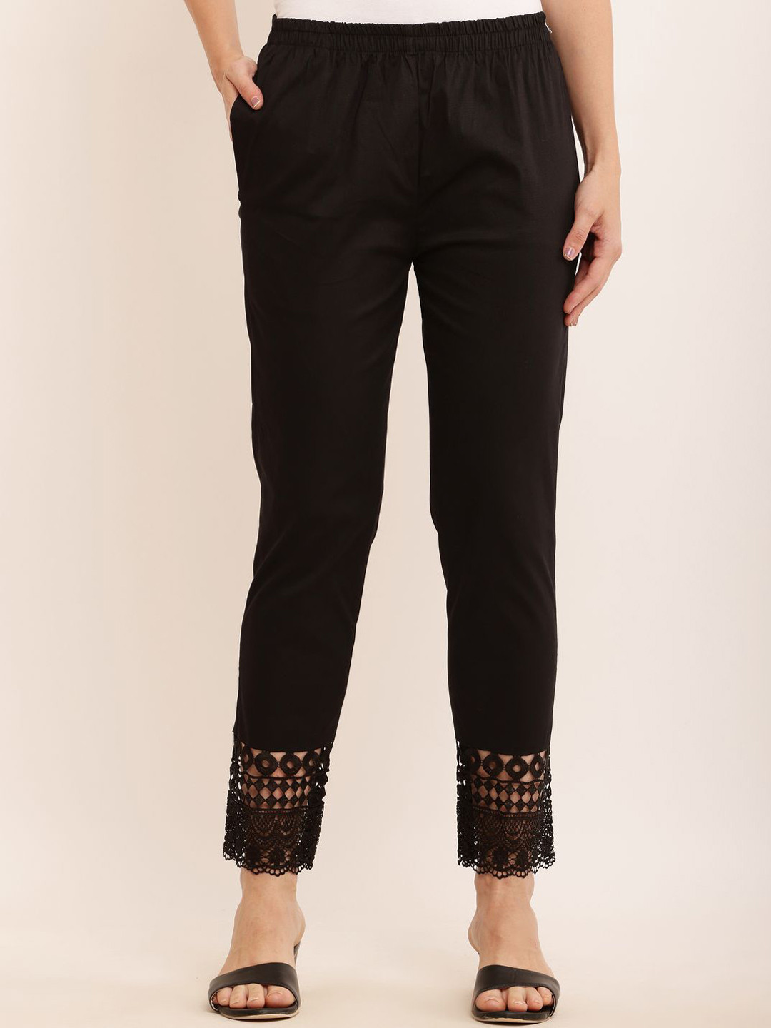 

Sellingsea Women Trousers, Black