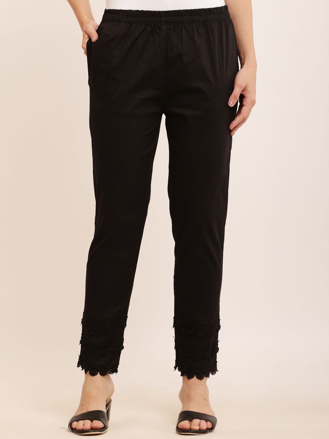 

Sellingsea Women Lace Work Trouser, Black