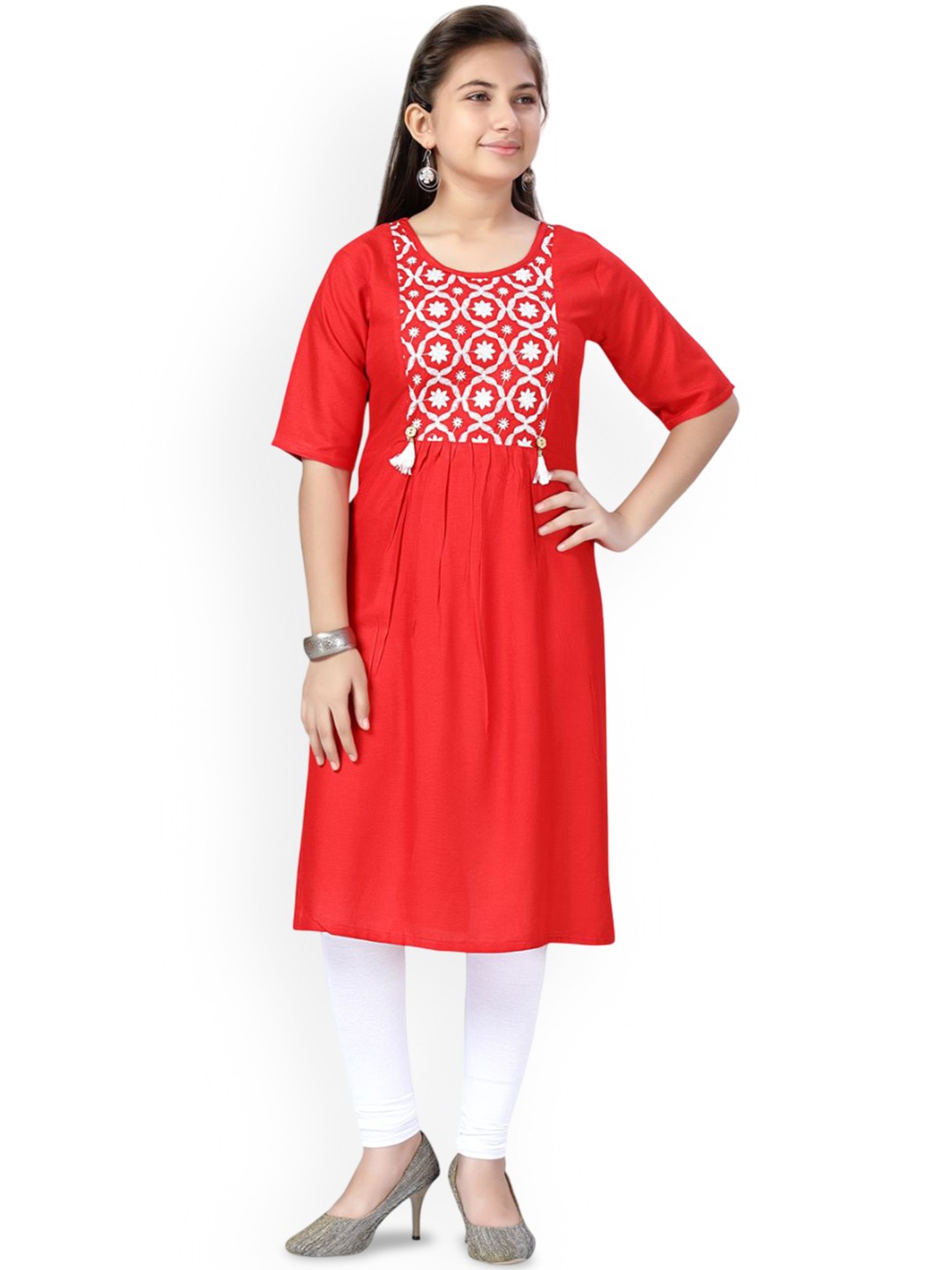 

Sangria Girls Red Ethnic Motifs Printed Round Neck Pure Cotton Straight Kurta