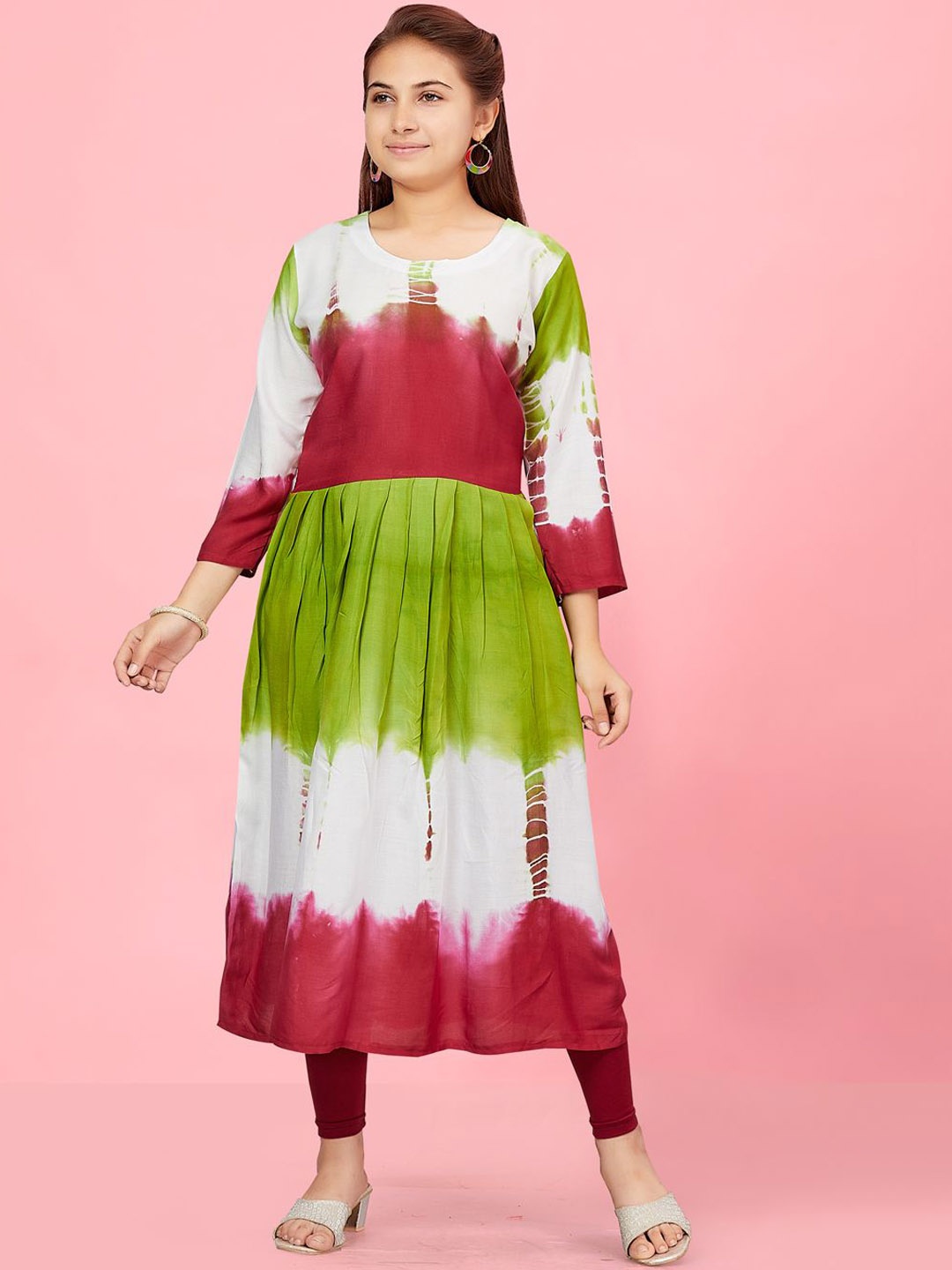 

Sangria Girls Maroon & White Shibori Dyed Round-Neck Anarkali Kurta