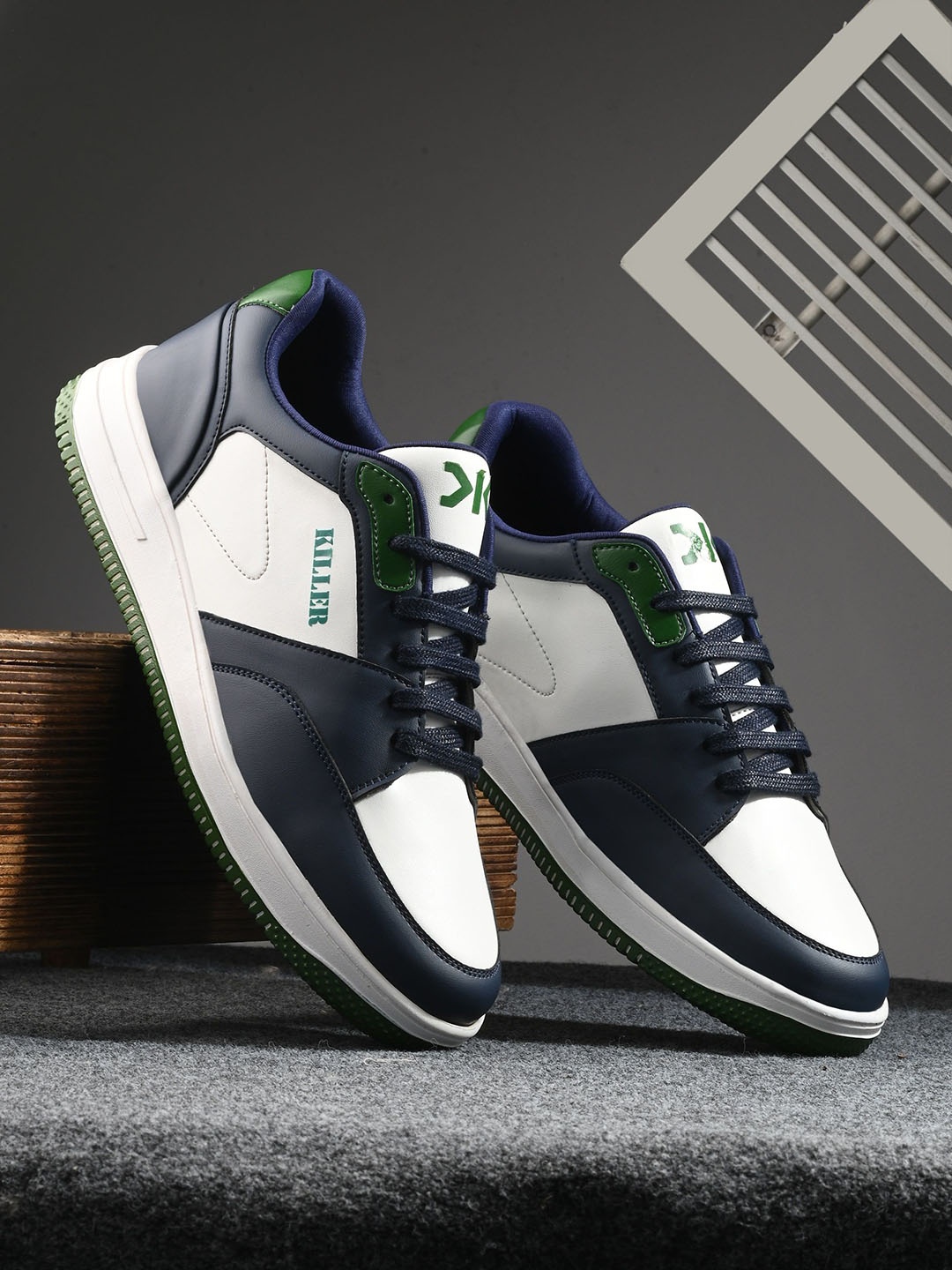 

Killer Men Colourblocked Lightweight Lace-Up Sneakers, Blue