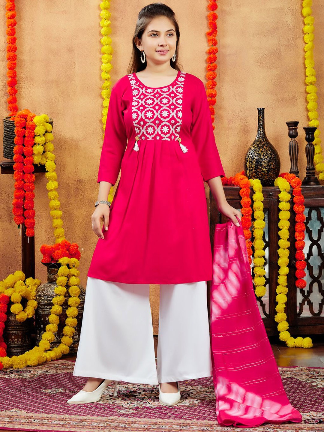 

Sangria Girls Red Floral Embroidered Pure Cotton Round Neck A-Line Kurta