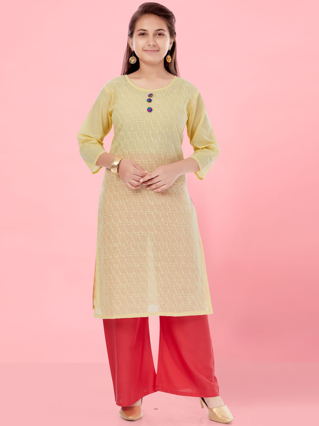 

Sangria Girls Yellow Geometric Embroidered Pure Cotton Straight Kurta