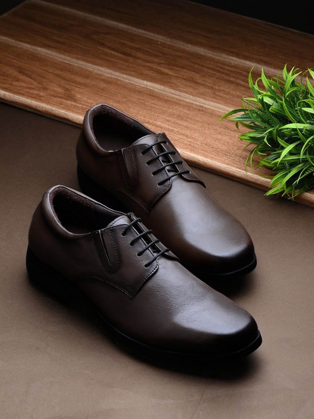 

Fresh 1947 Feet Men Leather Formal Oxfords, Coffee brown