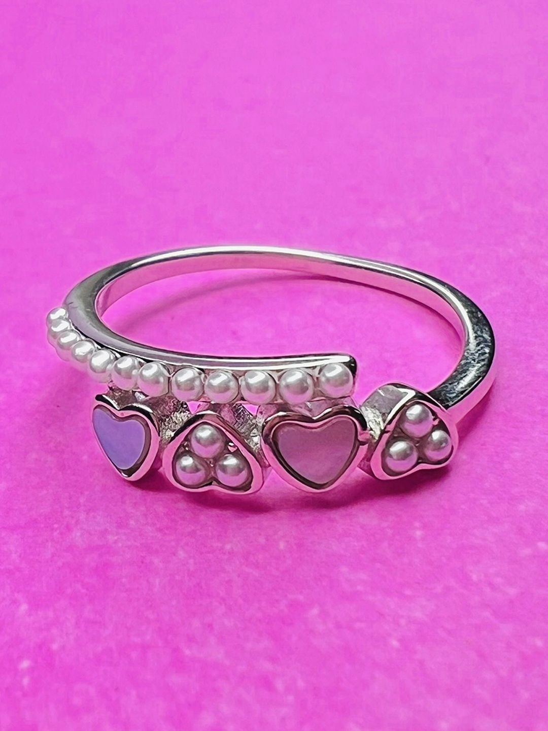 

Arte Jewels 925 Sterling Silver Pearls Beaded Heart Shaped Adjustable Finger Ring